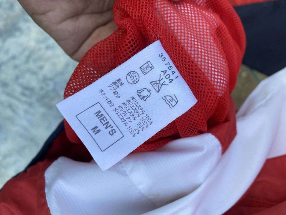 Nike × Vintage Nike Center Woven Training Sweater Size US M / EU 48-50 / 2 - 9 Thumbnail