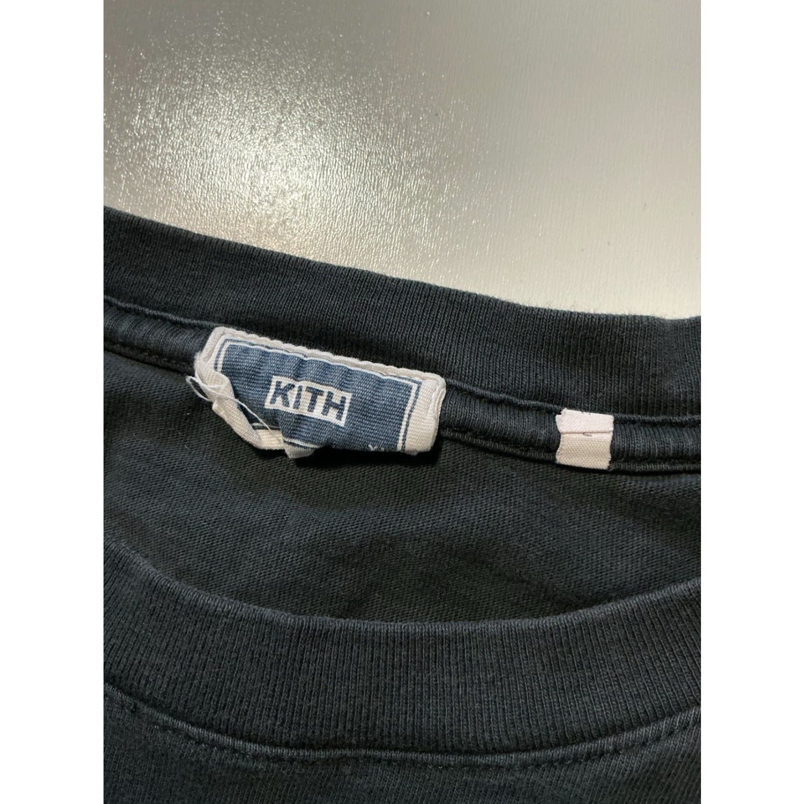 Kith VINTAGE KITH T-Shirt Box Logo L/S Black Crewneck XL Men Classic Graphic 2010s Fading Size US XL / EU 56 / 4 - 7 Thumbnail