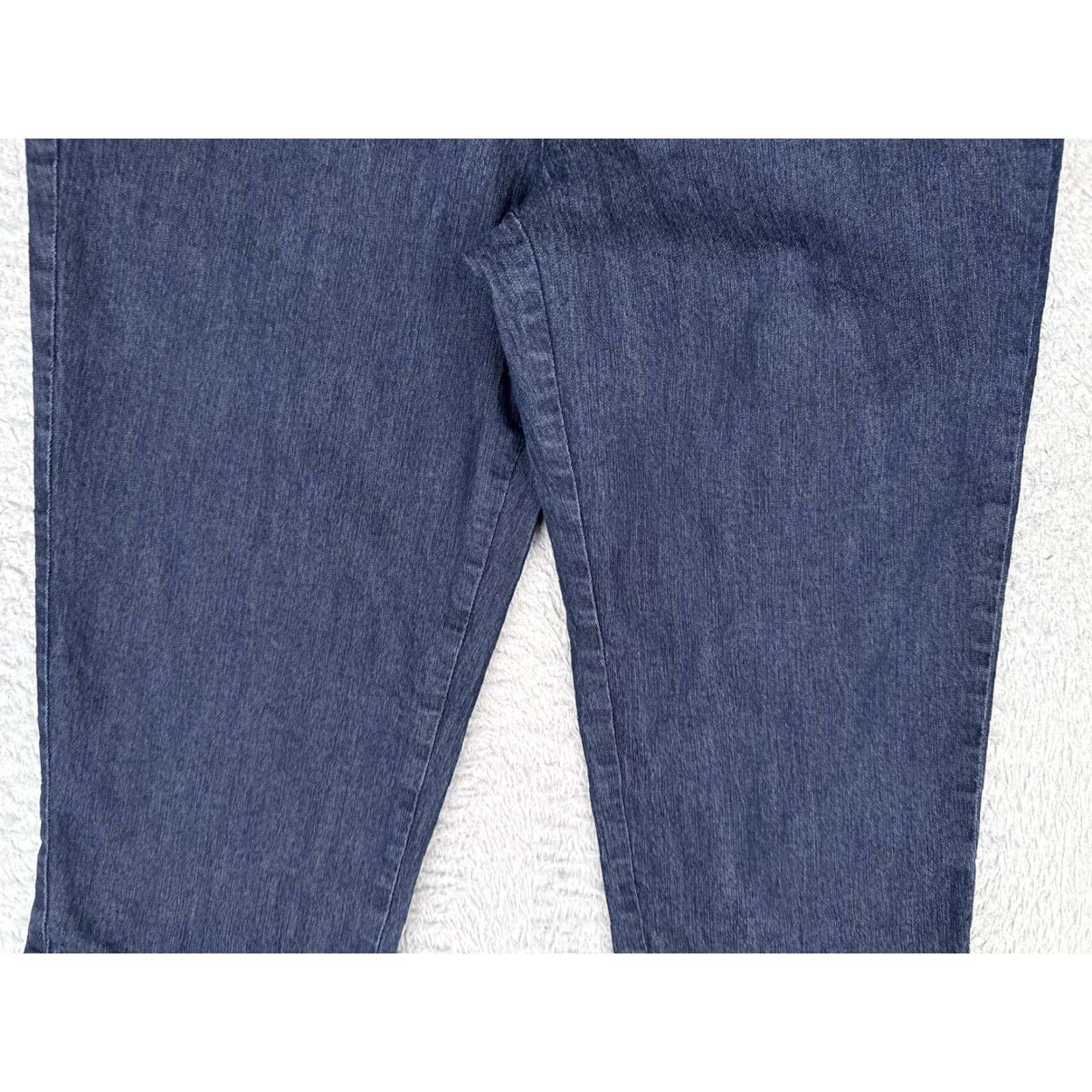 Vintage St. John's Bay Jeans Capri Womens 6 Blue Dark Wash Mid Rise Stretch Denim 28x19 Size 28" / US 6 / IT 42 - 3 Thumbnail