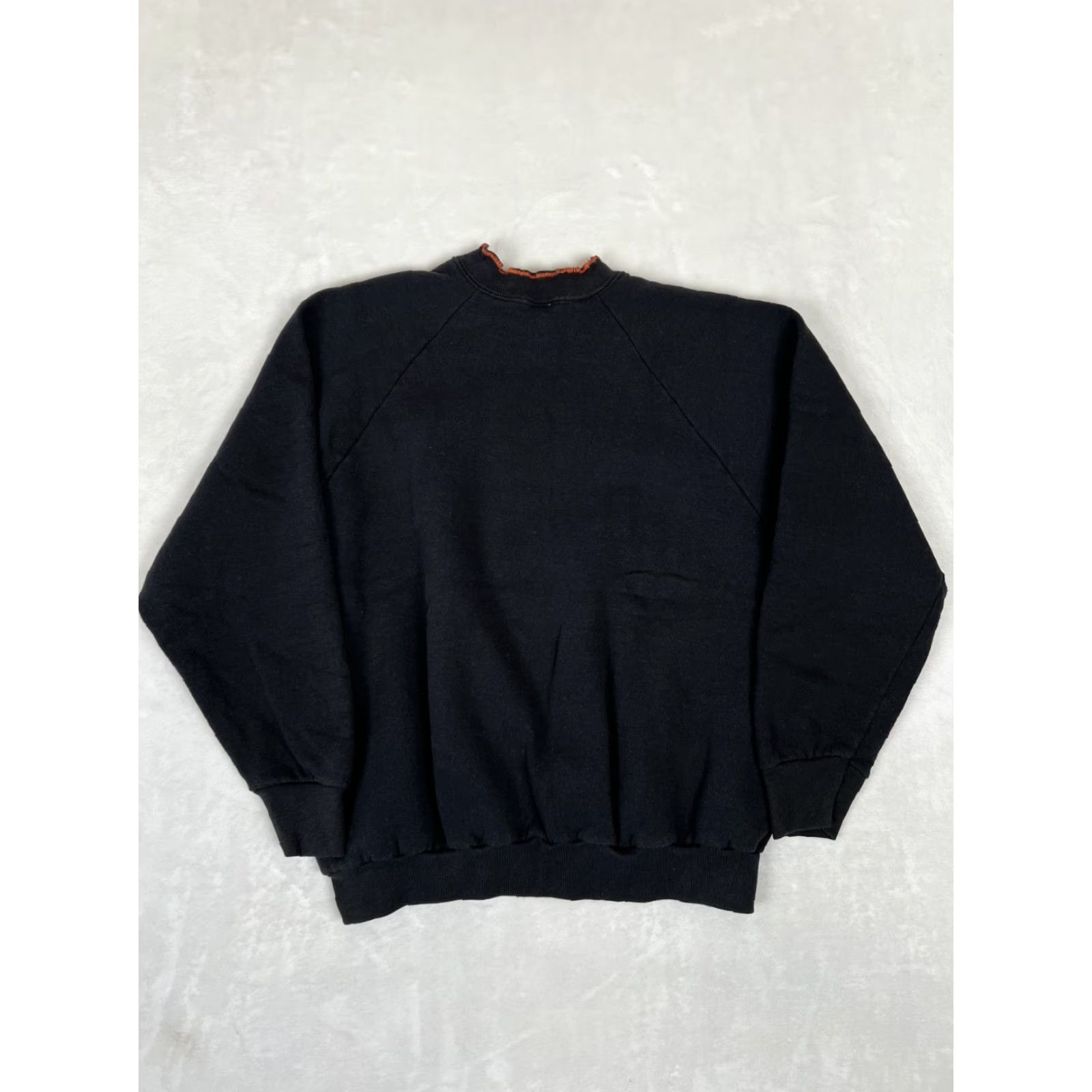 Hanes VINTAGE Hanes Sweatshirt Women's Large Black Just Hanging On 80s 90s USA Made Embroidered Pullover Crew Neck Long Sleeve Fall Activewear Mens? Size L / US 10 / IT 46 - 6 Thumbnail