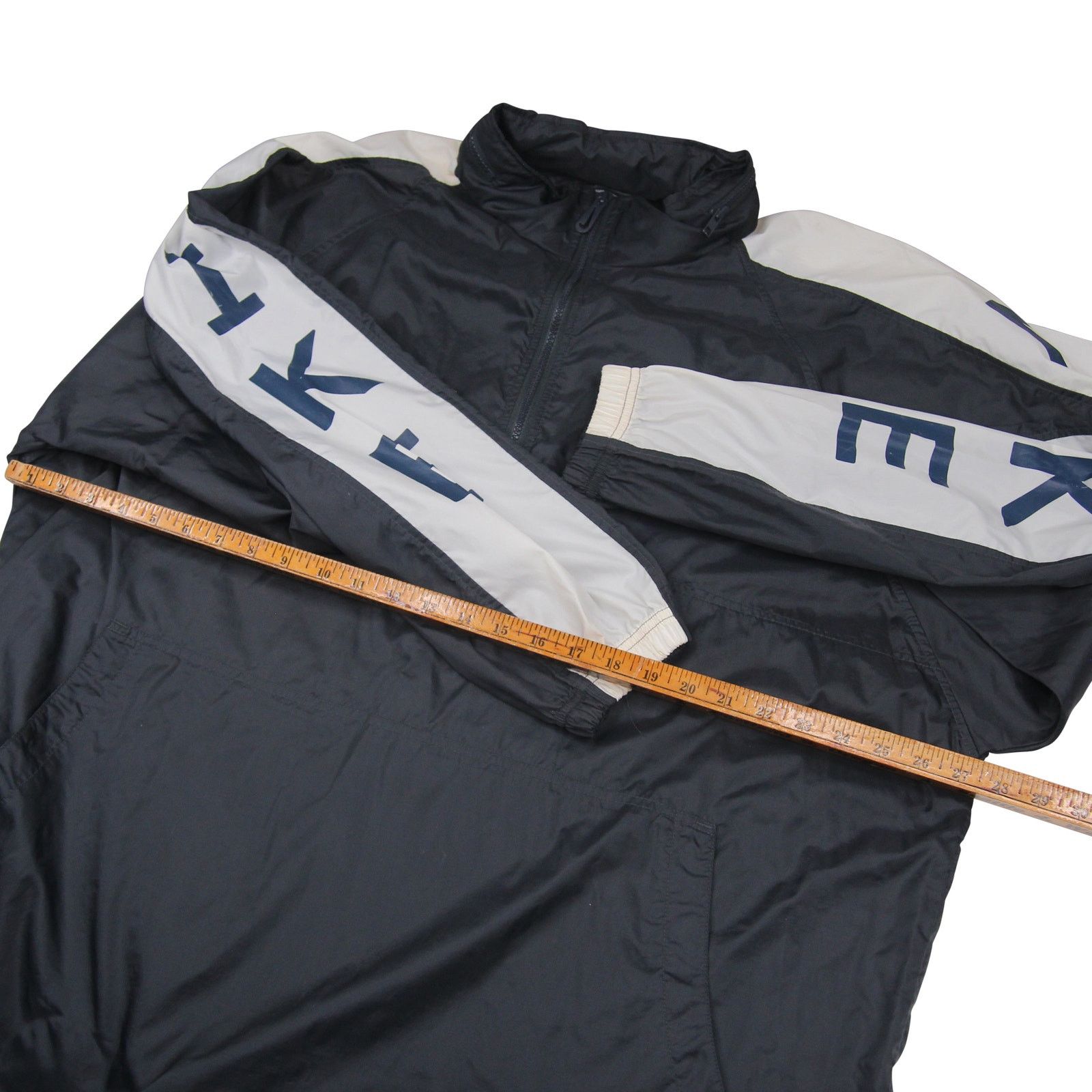 Nike × Vintage VTG Nike Arm Spellout / Center Swoosh Windbreaker Jacket Size US XL / EU 56 / 4 - 9 Thumbnail