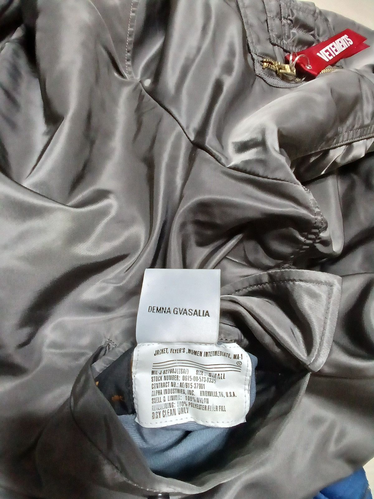 Vetements S Vetements alpha ss17 reversible oversized bomber jacket Size US M / EU 48-50 / 2 - 12 Thumbnail