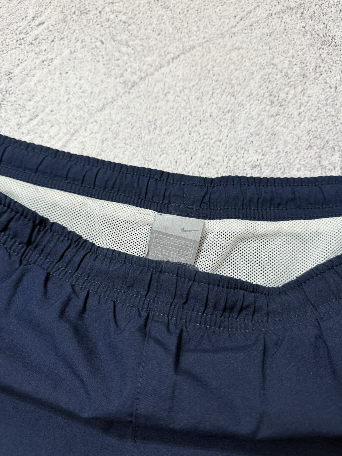 Nike × Vintage Vintage Nike Shorts Small Swoosh size XL Y2K Size US 34 / EU 50 - 5 Thumbnail