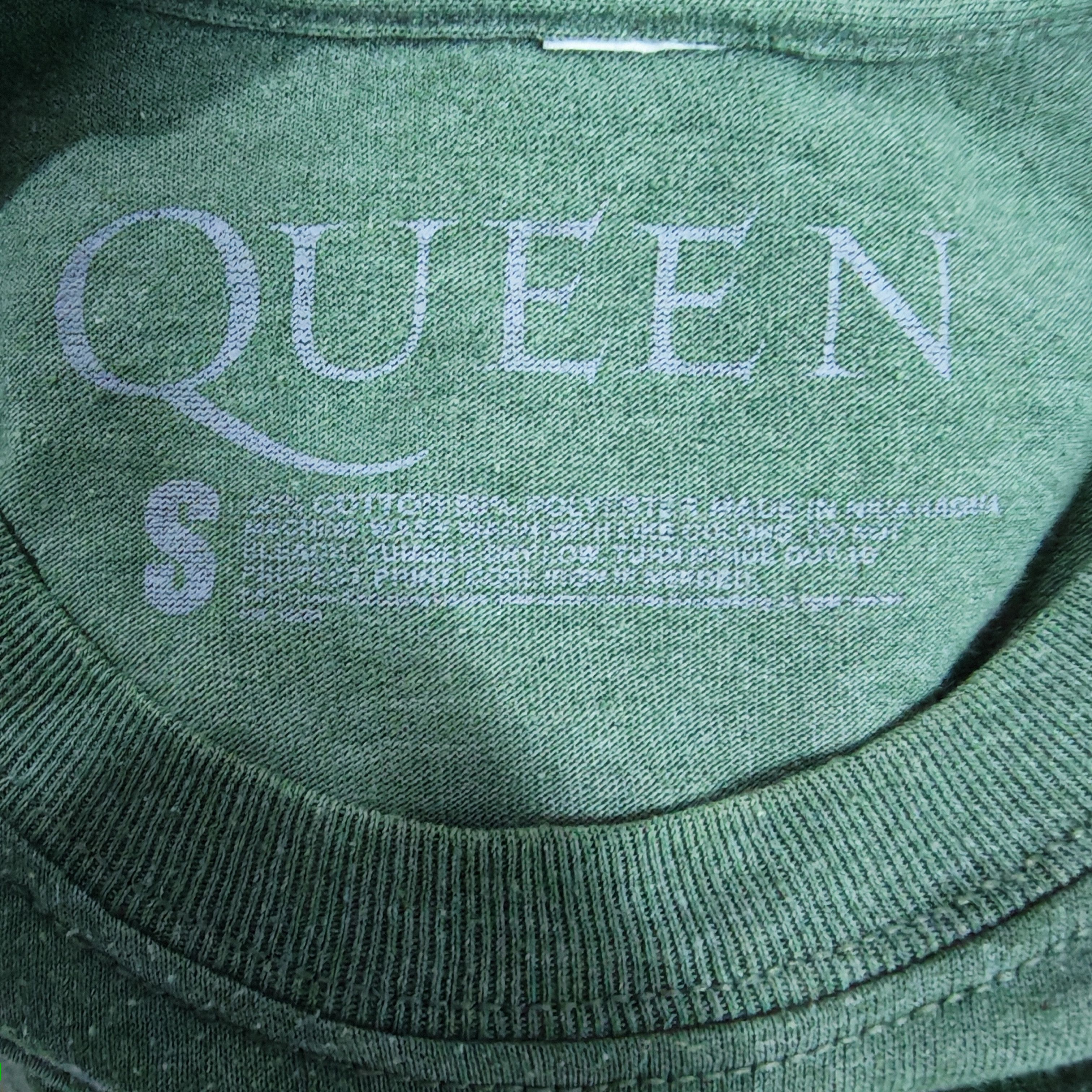 Band Tees Queen "We Are The Champions 1977" Band Tees Size US S / EU 44-46 / 1 - 4 Thumbnail
