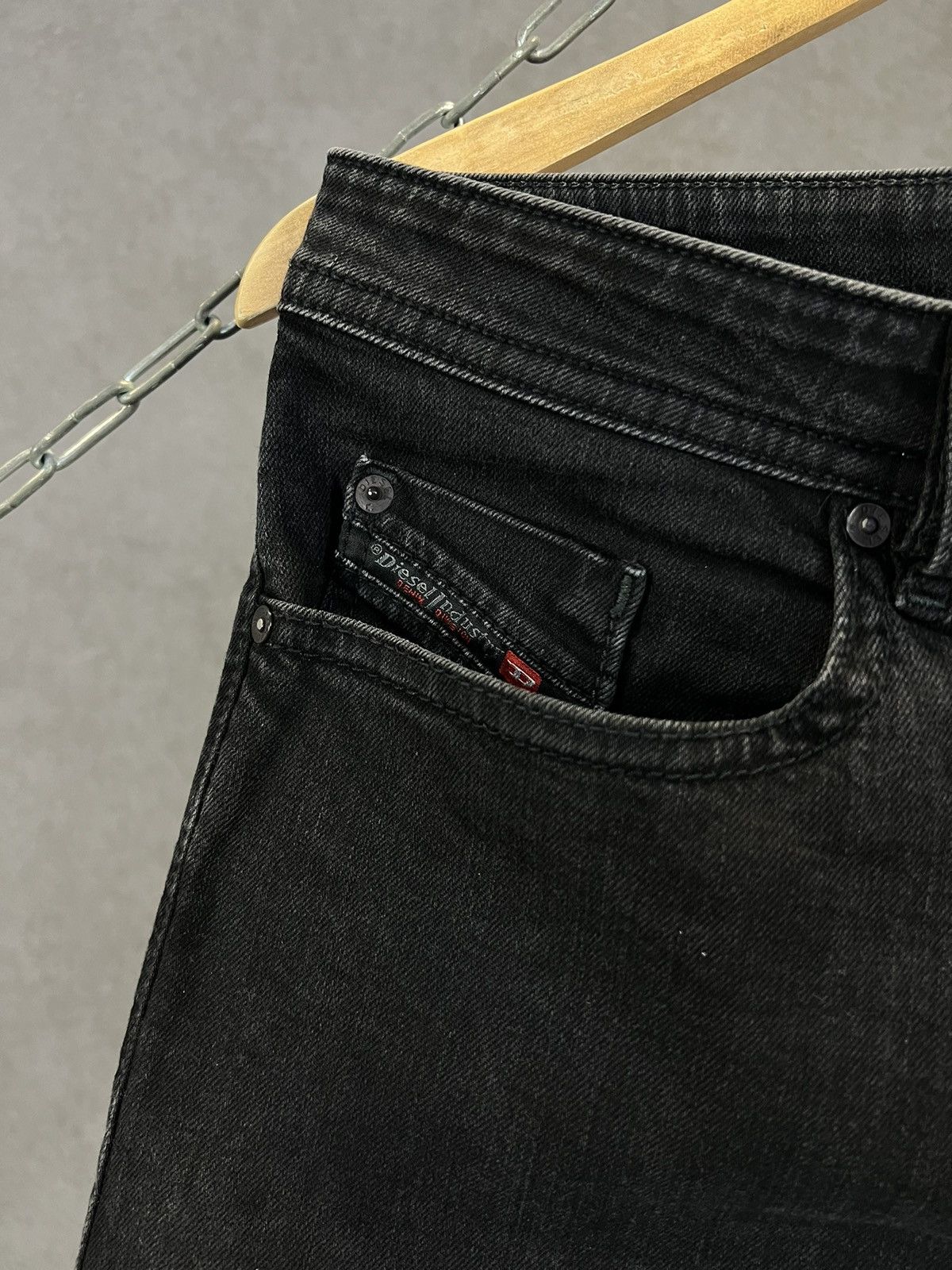 Diesel Diesel Buster designer jeans Size US 34 / EU 50 - 4 Thumbnail