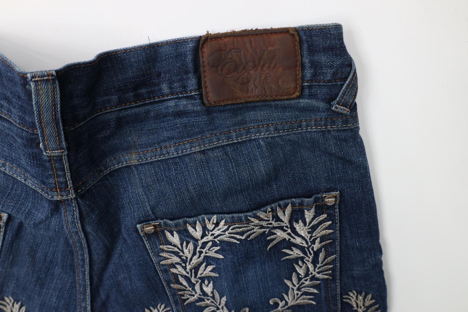 Vintage Vintage Y2K Streetwear Wide Leg Leaf Skateboard Denim Jeans Size US 40 / EU 56 - 14 Thumbnail