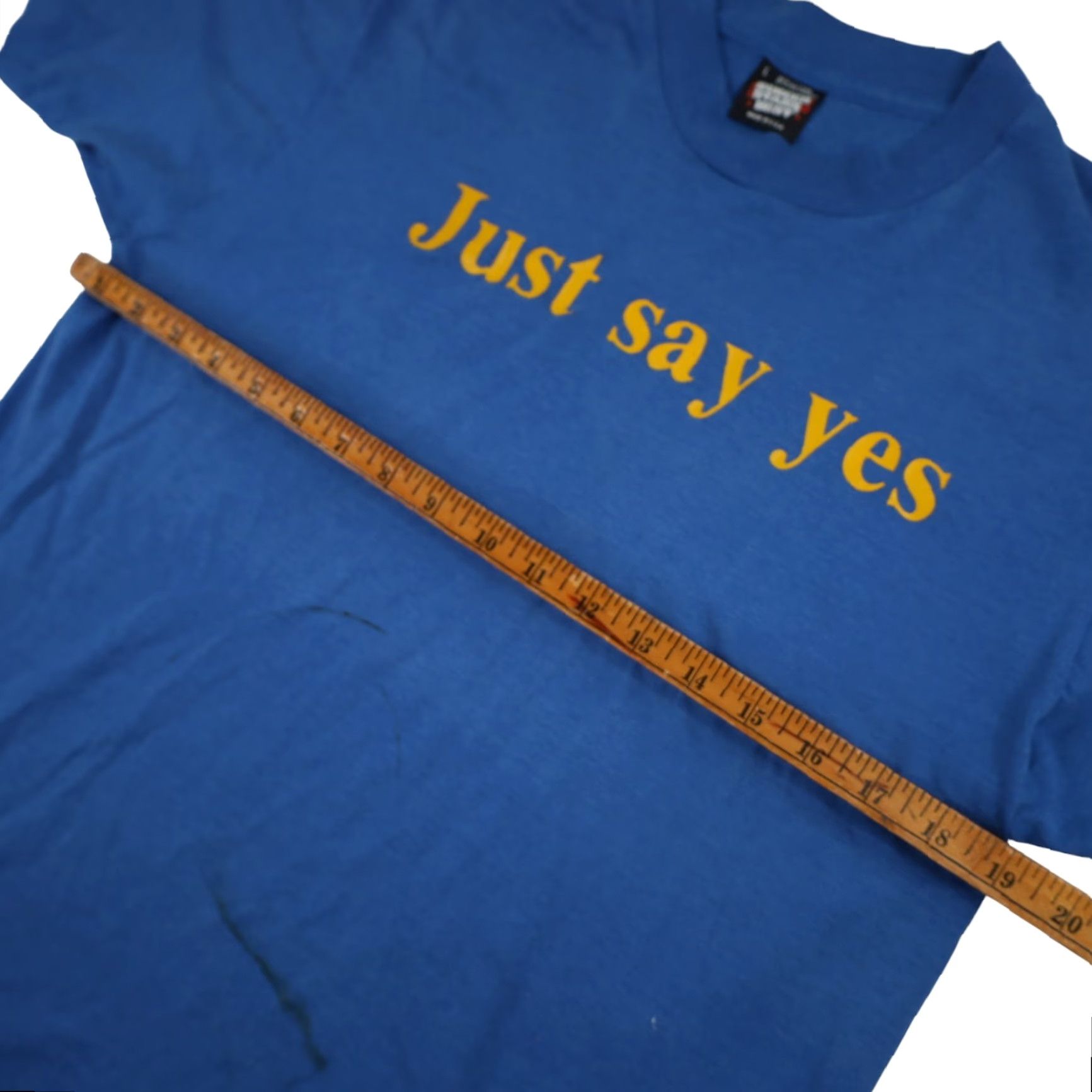 Vintage VINTAGE Just Say Yes Mens Large Graphic T Shirt Blue Shirt Mens XL? Size US L / EU 52-54 / 3 - 7 Thumbnail