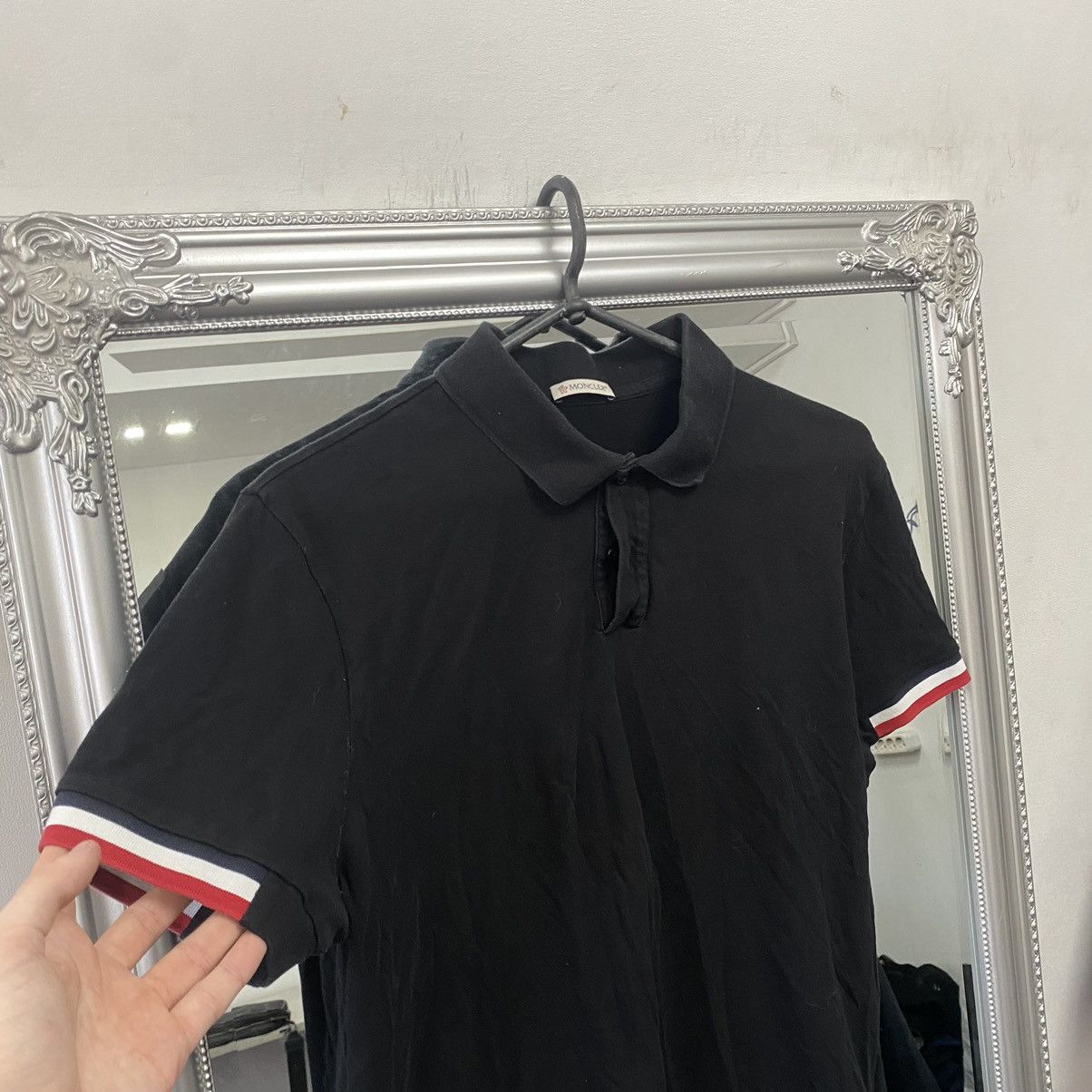 Moncler Moncler polo shirt logo sleeve Size US L / EU 52-54 / 3 - 4 Thumbnail
