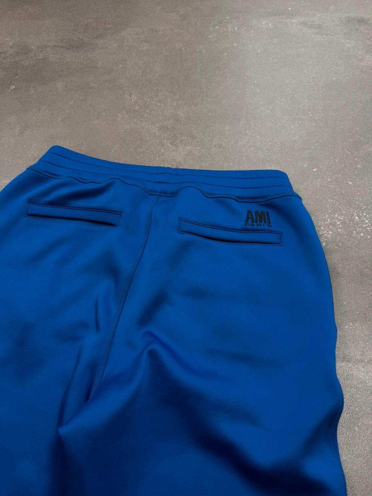 AMI Ami jogging pants street wear luxury Size US 30 / EU 46 - 9 Thumbnail