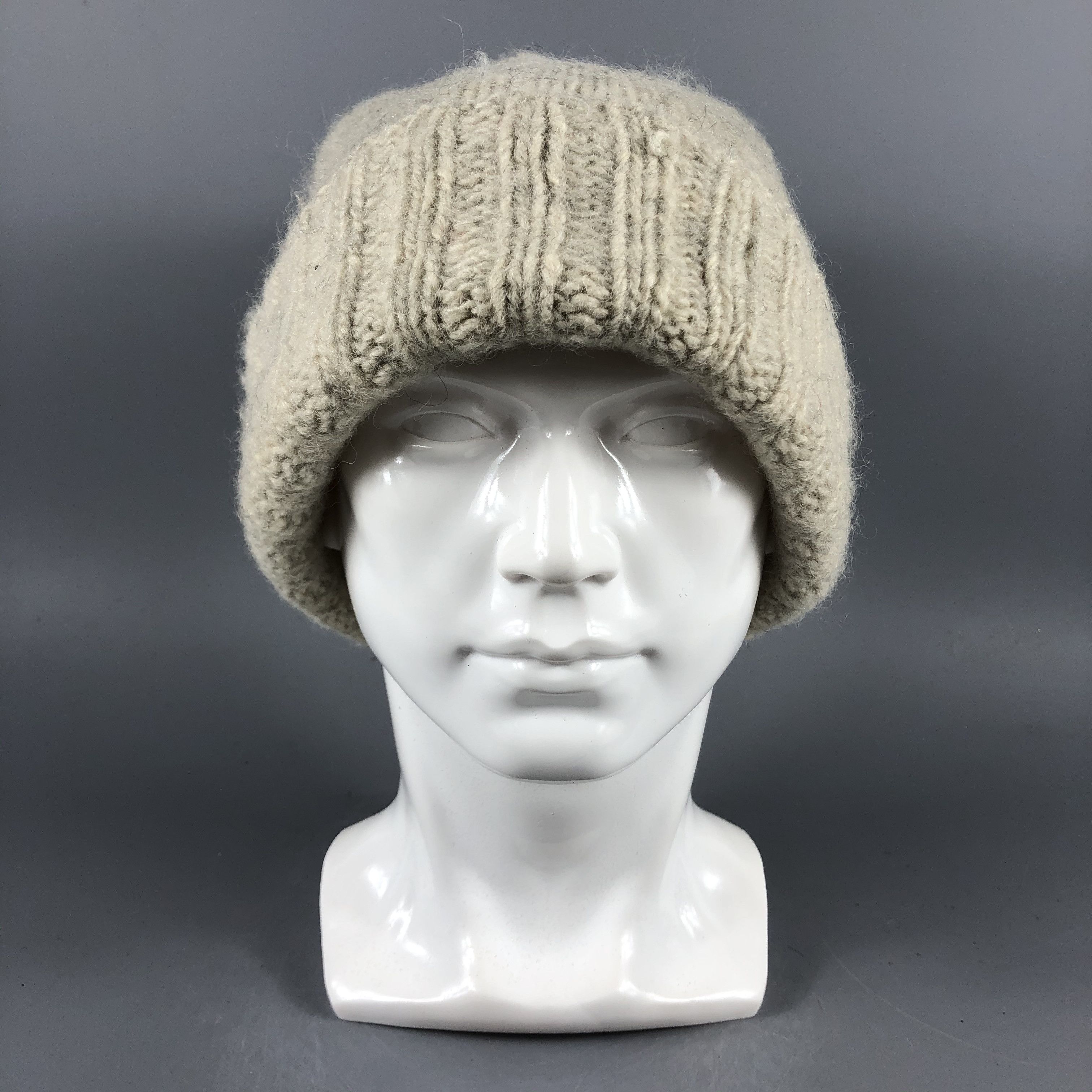 image of Vintage Unknown Ribbed Pompom Beanie Snow Hat Snow Cap -D1136, Men's