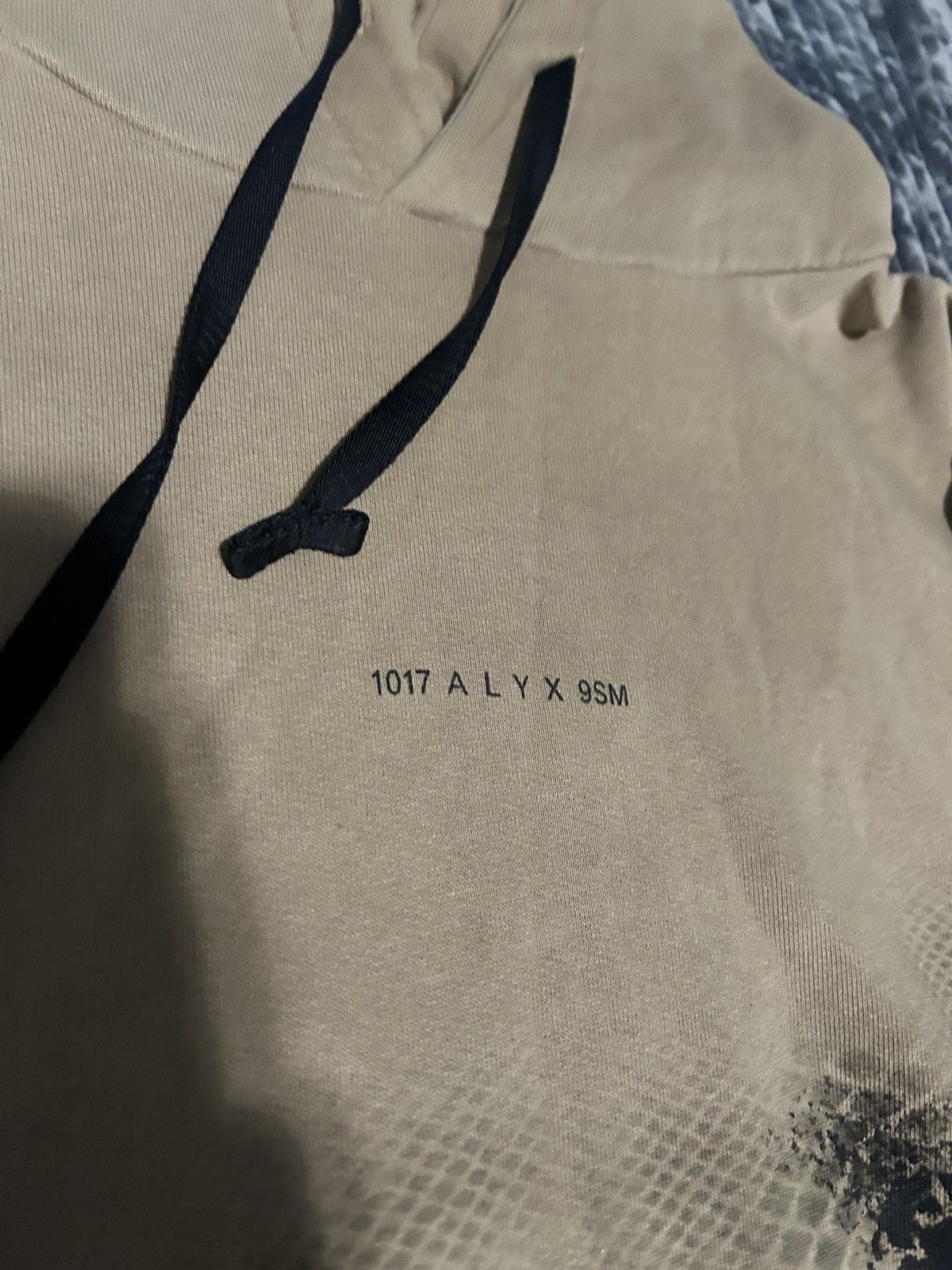1017 ALYX 9SM Alyx hoodie w/ prints in Dark Sand Size US XL / EU 56 / 4 - 4 Thumbnail