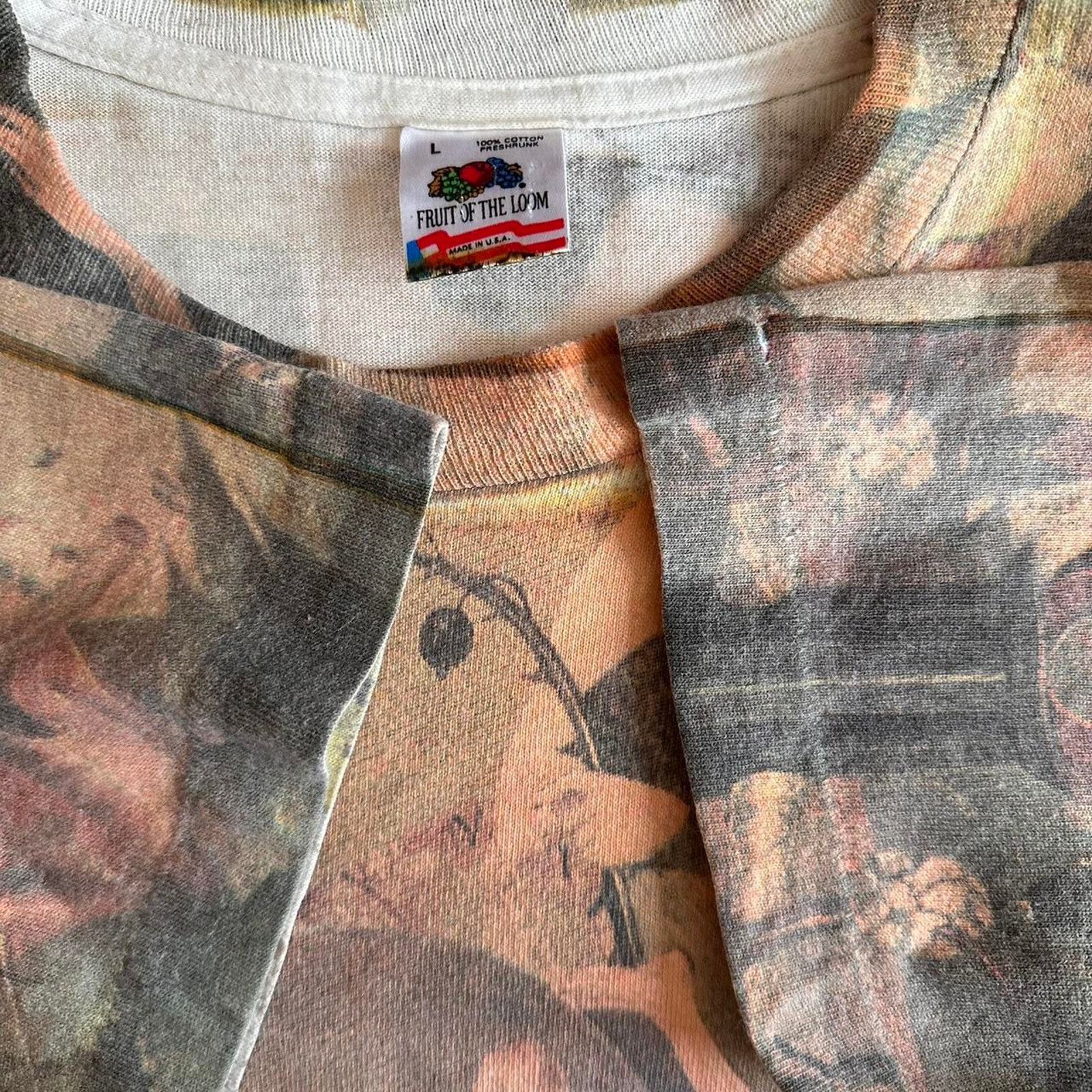 Fruit Of The Loom × Vintage Vintage Garden Of Earthy Delights Archaic Smile Art Shirt Size US L / EU 52-54 / 3 - 8 Thumbnail