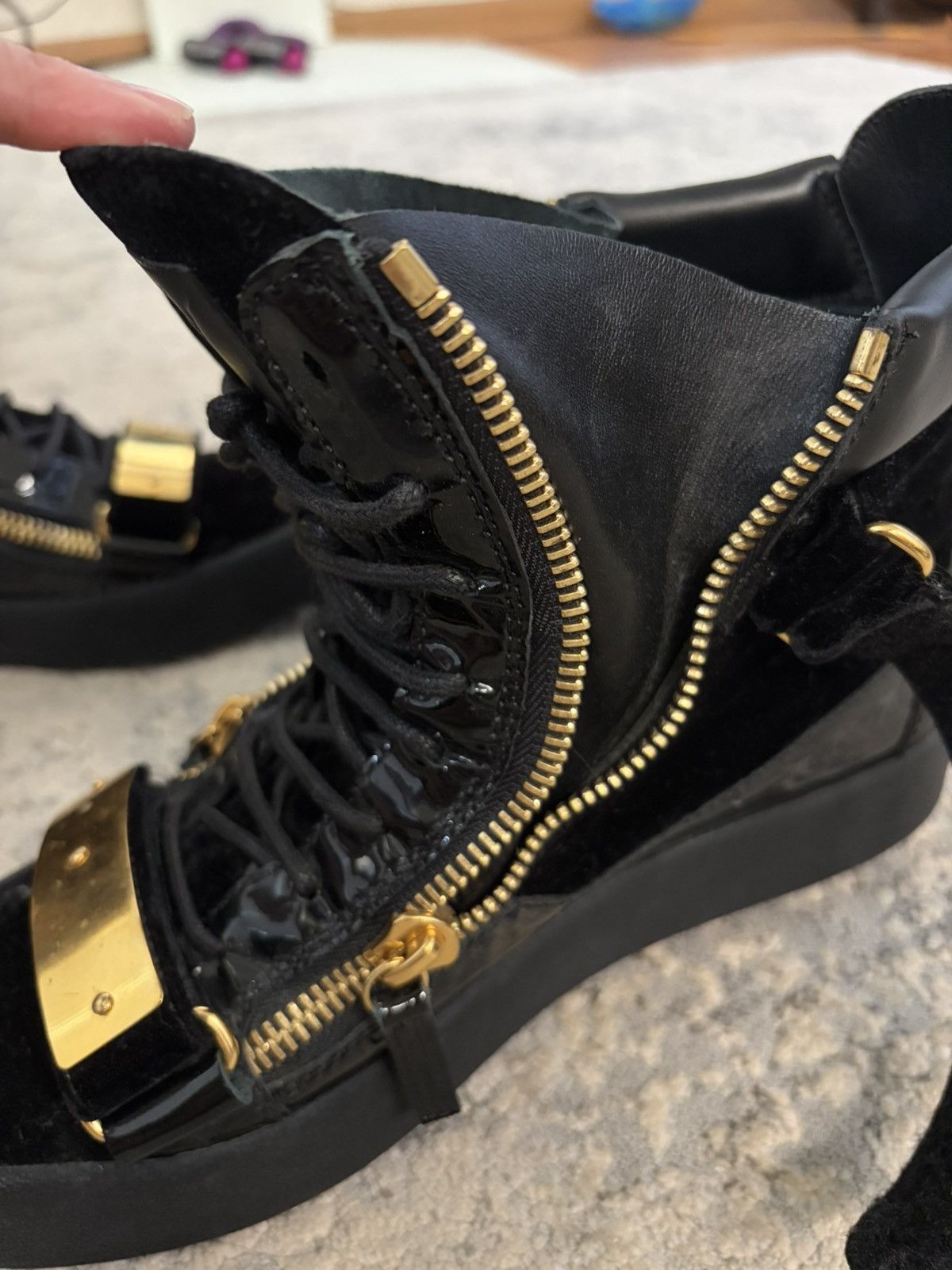 Giuseppe Zanotti Giuseppe Zanotti - Velour Gold Plate Zipper Sneakers Size US 10 / EU 43 - 9 Thumbnail