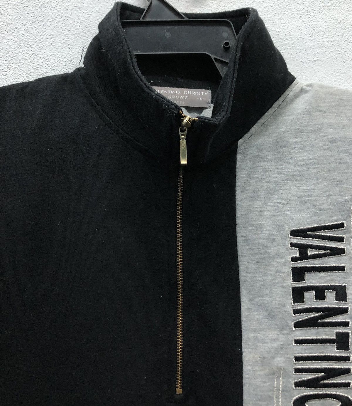 Valentino Valentino Christy Sport 1/4 Zip Pullover Black/Grey Size L Size US L / EU 52-54 / 3 - 3 Thumbnail