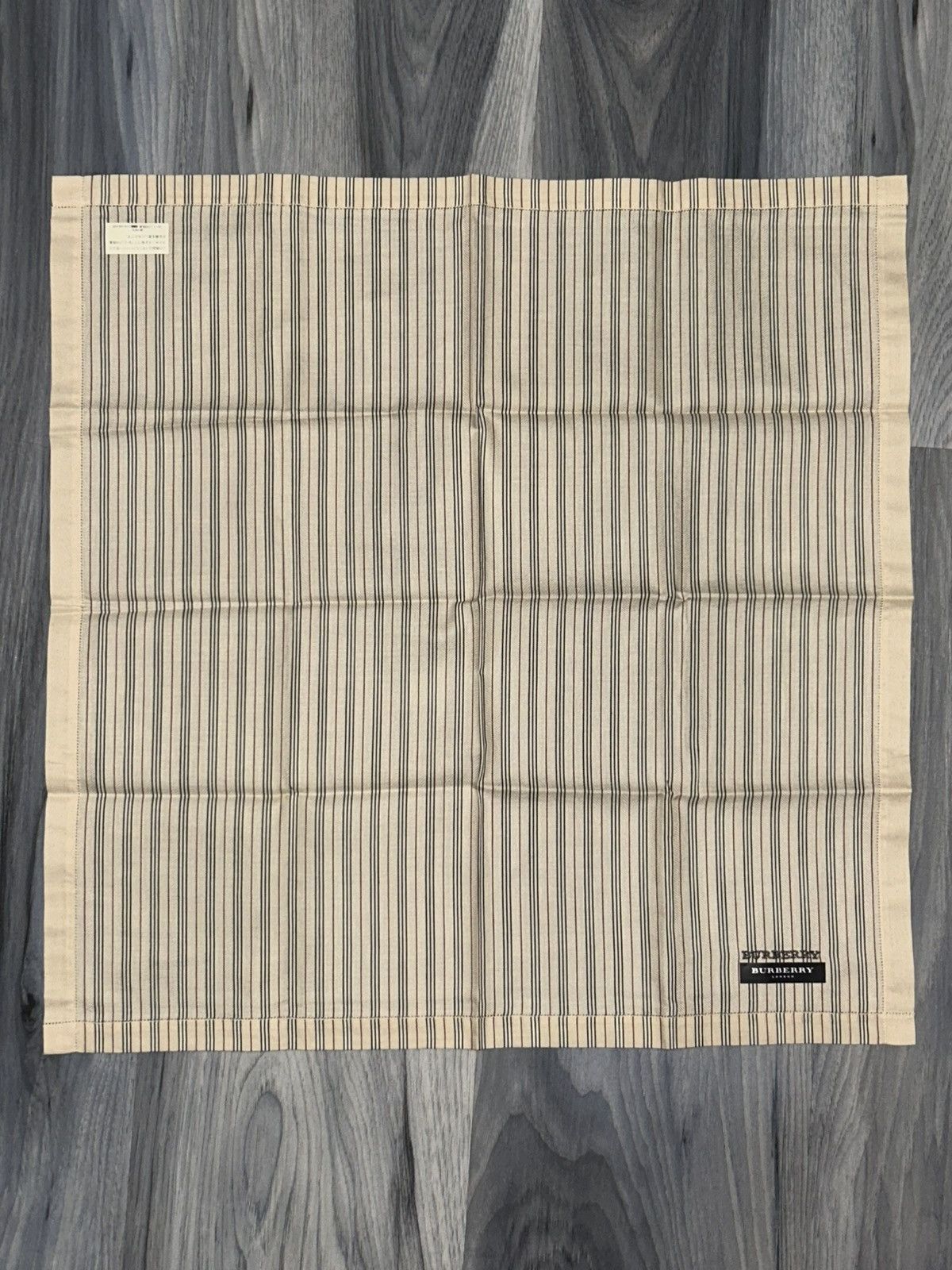 Burberry Burberry Nova Check Striped Cotton Handkerchief Size ONE SIZE - 3 Thumbnail