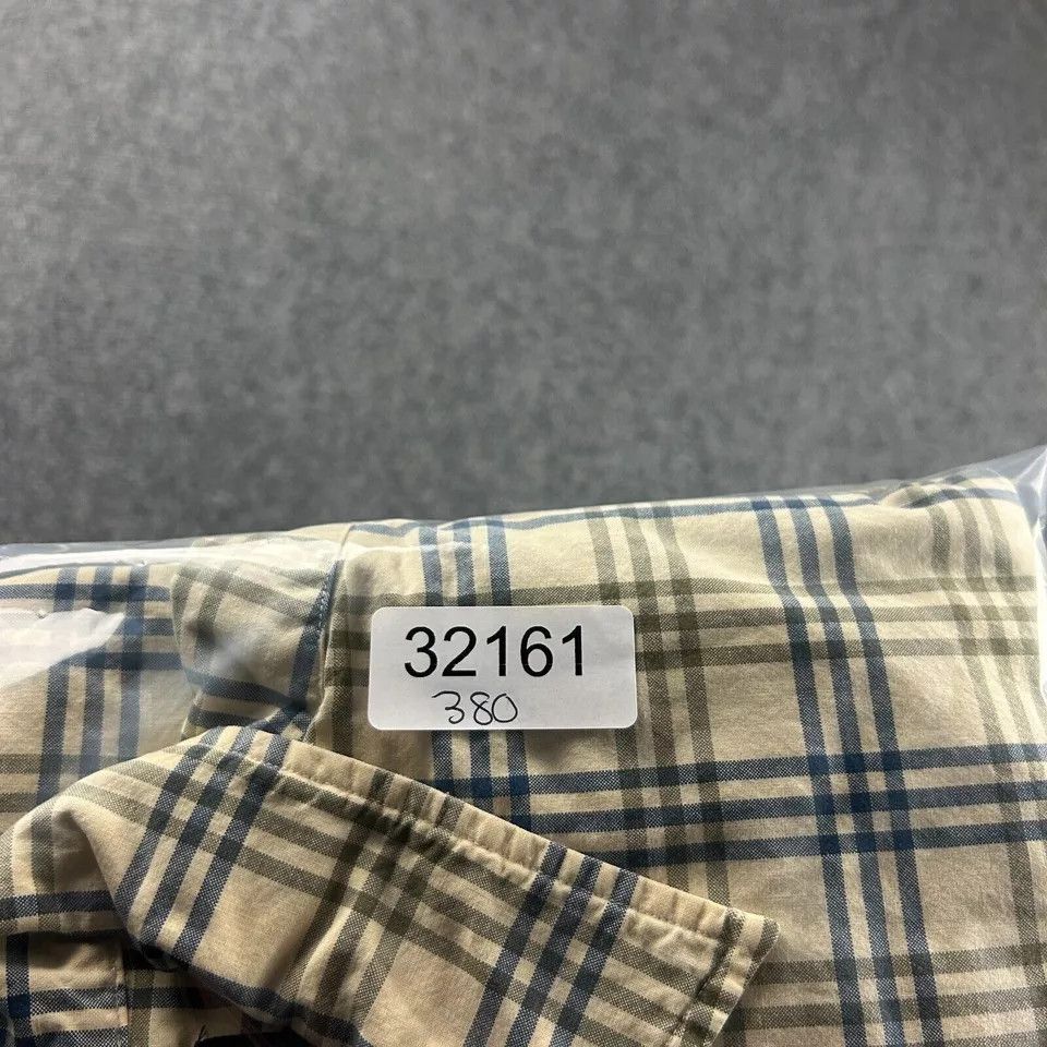 Abercrombie & Fitch Abercrombie & Fitch Shirt Mens Medium Plaid Fitted Camp Size US M / EU 48-50 / 2 - 8 Thumbnail