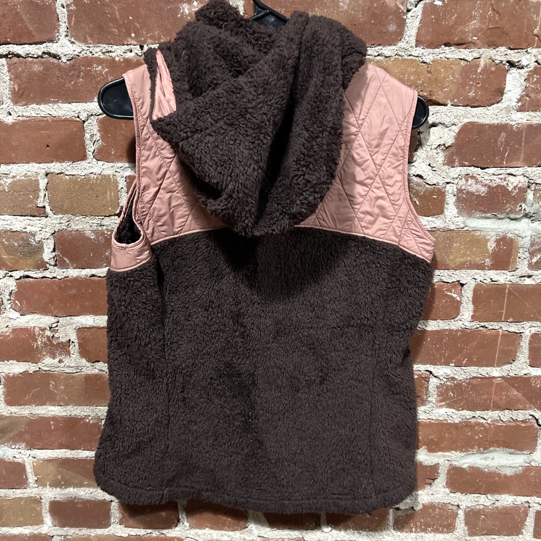 Vintage Kuhl Flight Vest Womens S Soft Fuzzy Sherpa Fleece Full Zip Hood Sample Casual Travel Zip Pockets Mid Length Sleeveless Brown Size S / US 4 / IT 40 - 4 Thumbnail