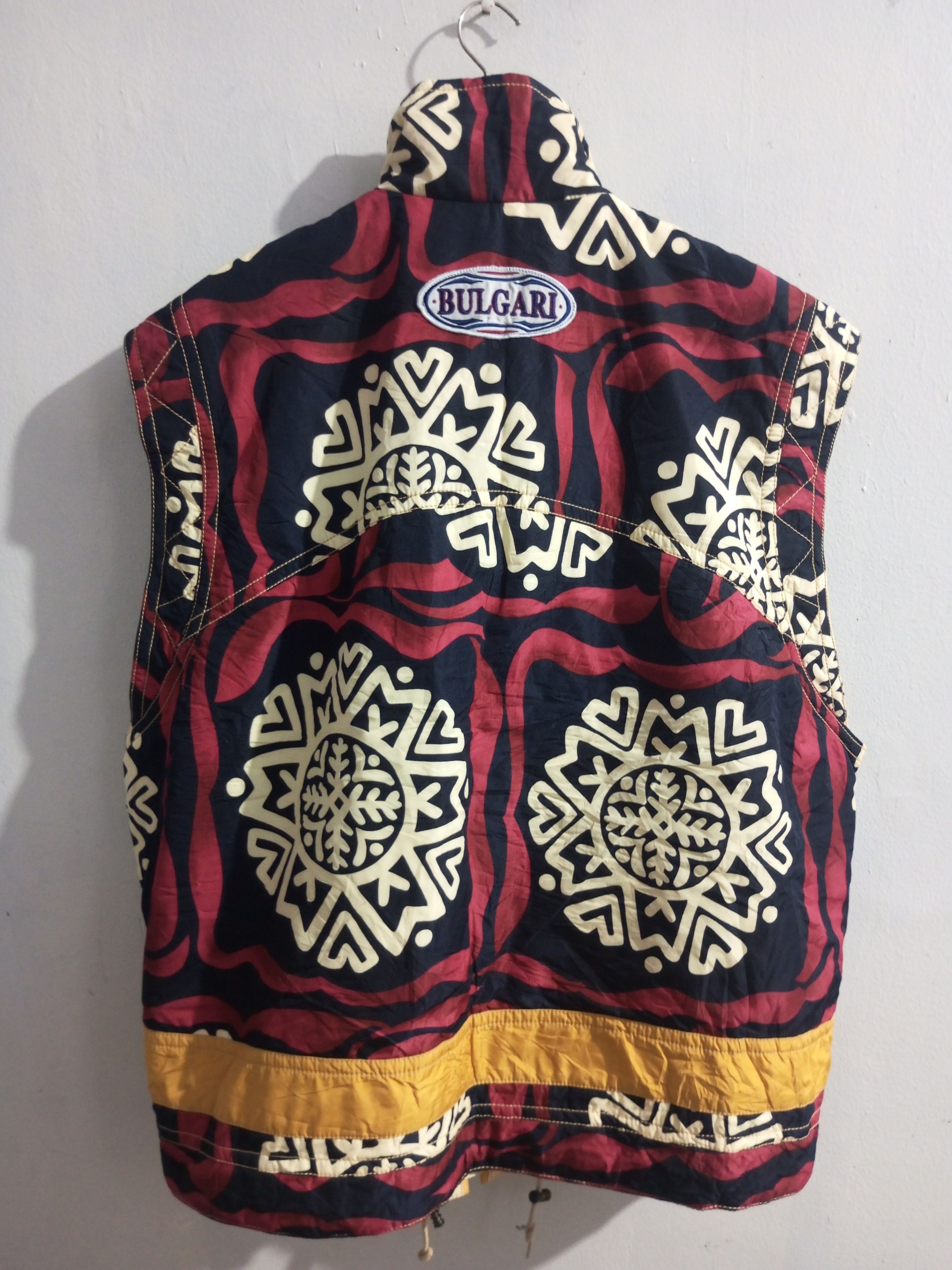 Japanese Brand Vintage Bvlgari art full print vest Size US L / EU 52-54 / 3 - 6 Thumbnail