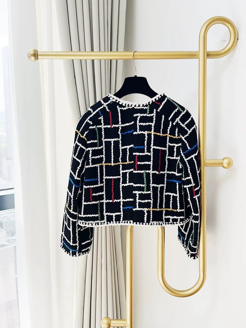Chanel Chanel 25C color maze pattern black tweed short jacket Size XS / US 0-2 / IT 36-38 - 3 Thumbnail