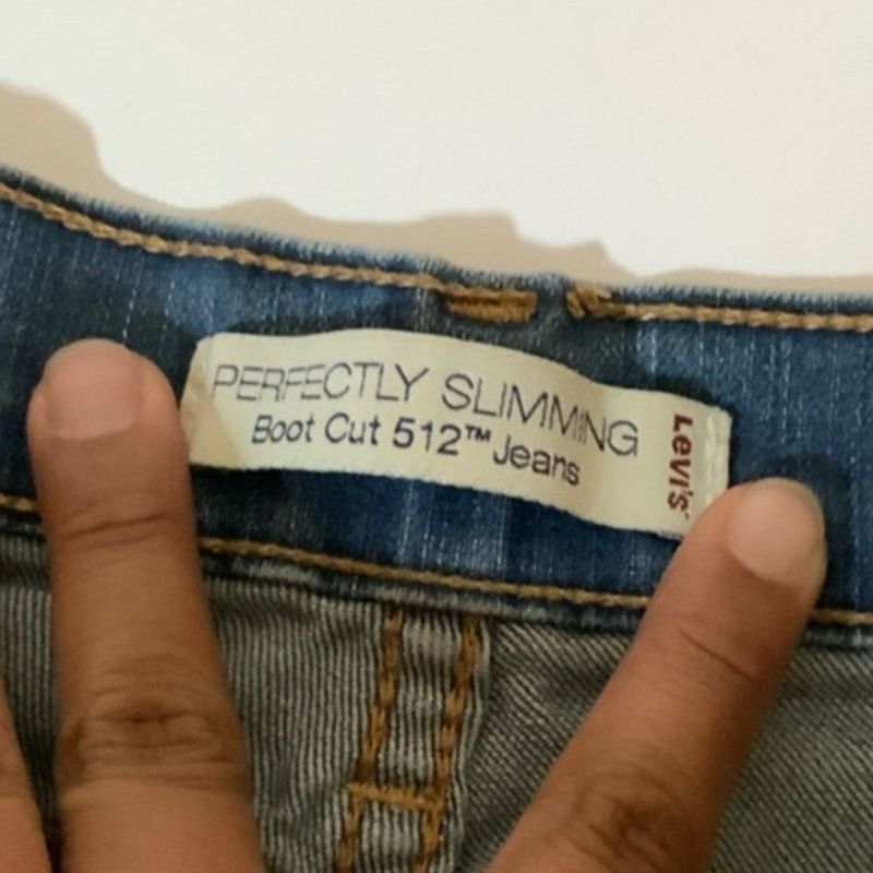 Unknown London Levi Strauss Co 512 Perfectly Slimming Boot Cut Denim Jeans Size 27" / US 4 / IT 40 - 3 Thumbnail