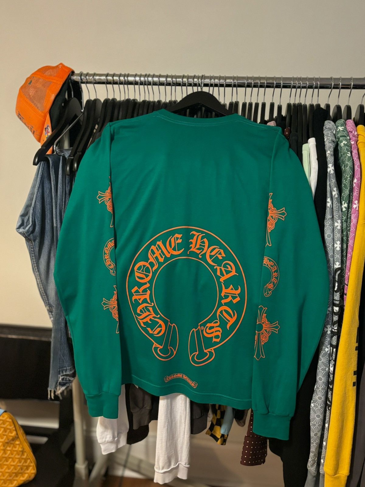 Miami Exclusive Horseshoe logo LS
