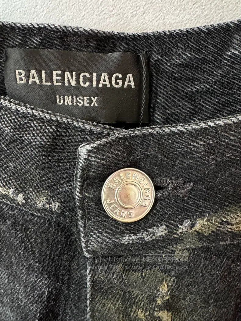 Balenciaga Balenciaga size XS Solid Color Aged Destroyed Straight Jea Size US 27 - 3 Thumbnail