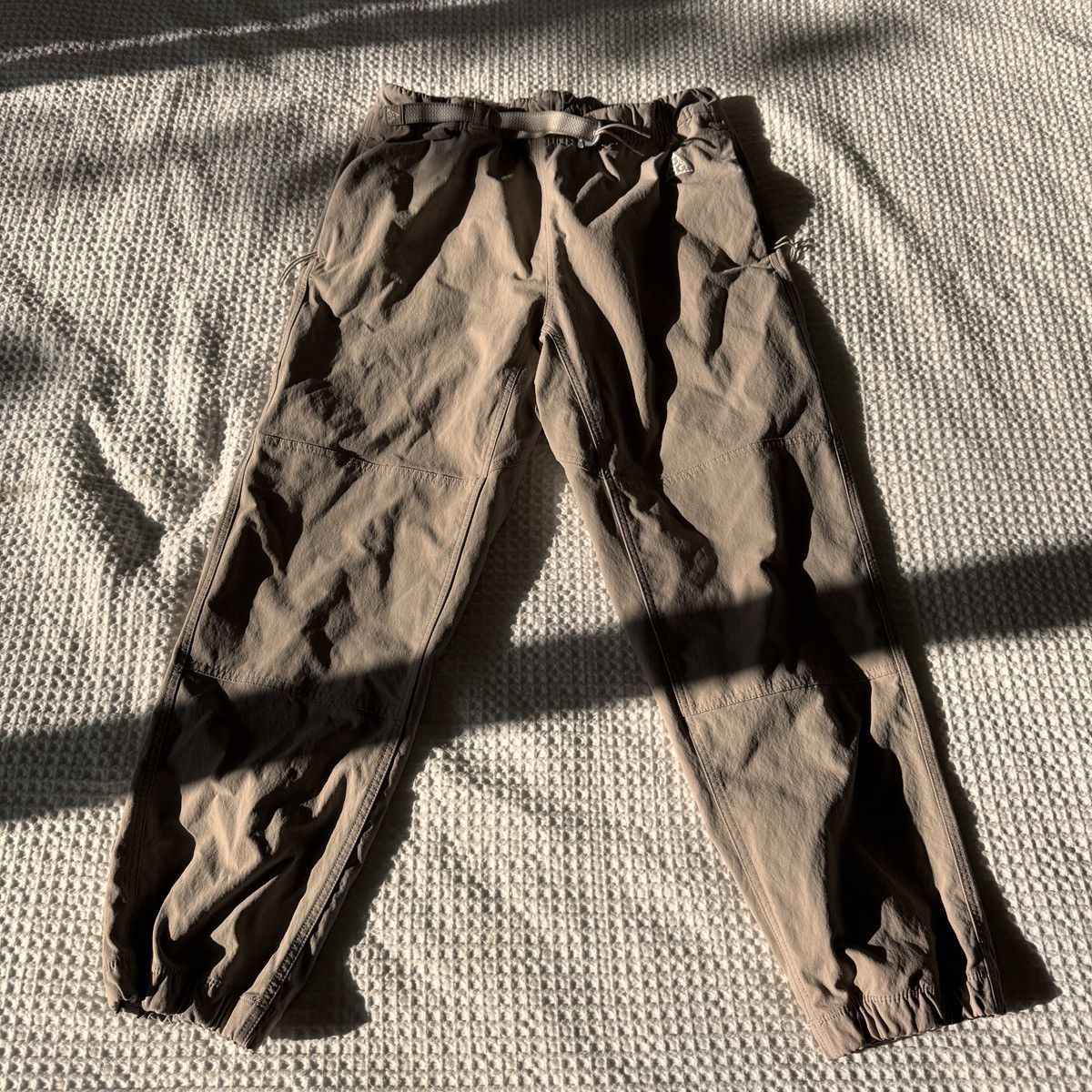 Nike ACG Nike ACG Trail Pants - Malt Size US 34 / EU 50 - 2 Thumbnail