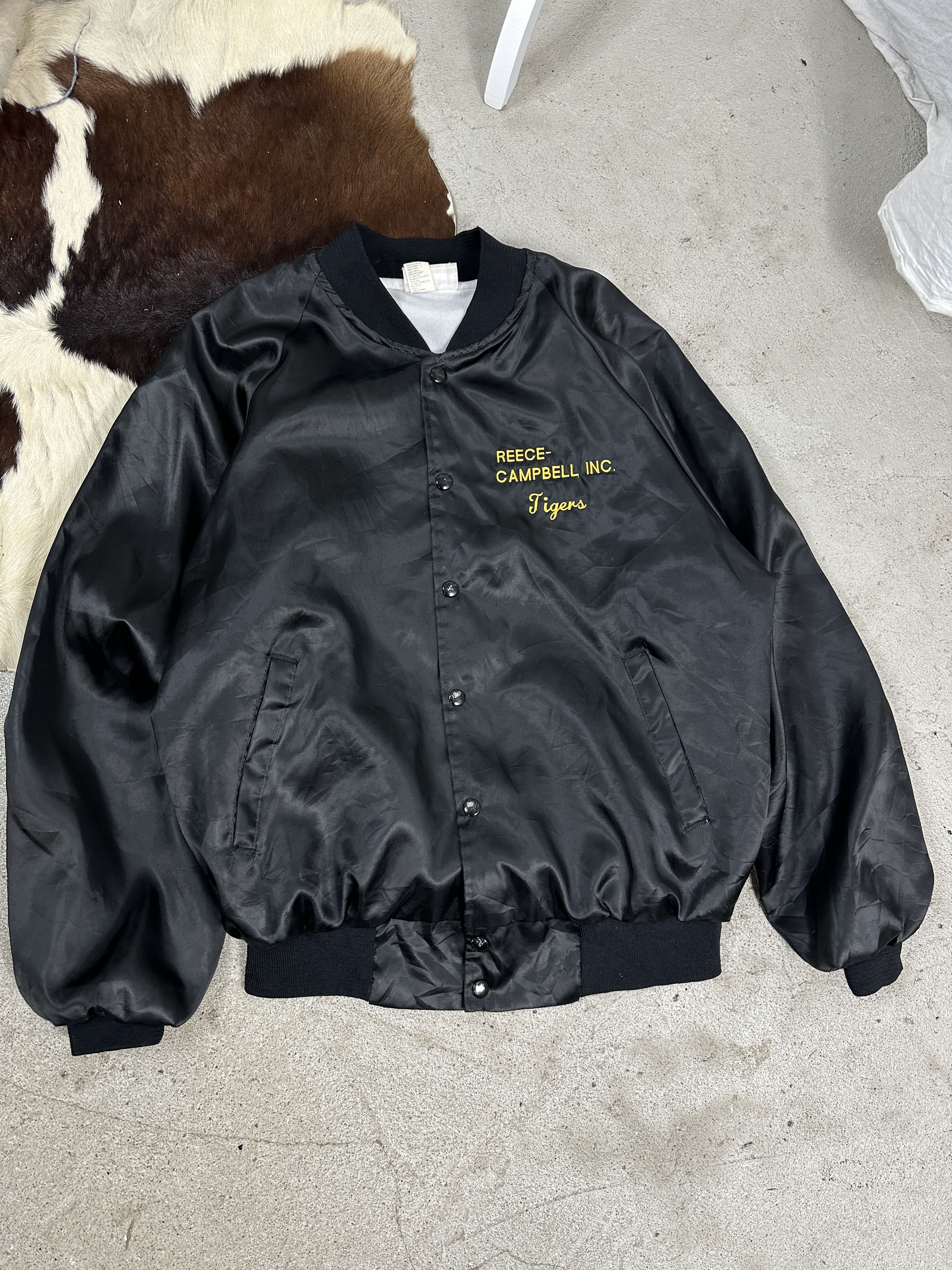 Vintage Vintage Satin Bomber Jacket Made in USA Jacket Size US L / EU 52-54 / 3 - 1 Thumbnail