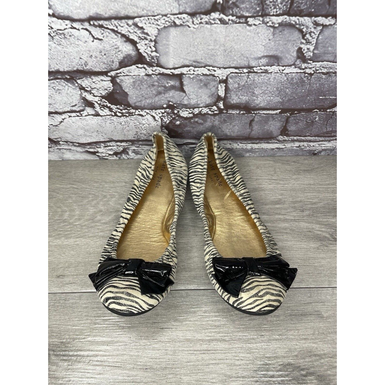 Kate Spade Kate Spade Zebra Print Ivory Black Stripe Patent Bow Ballet Size US 8 / IT 38 - 9 Thumbnail