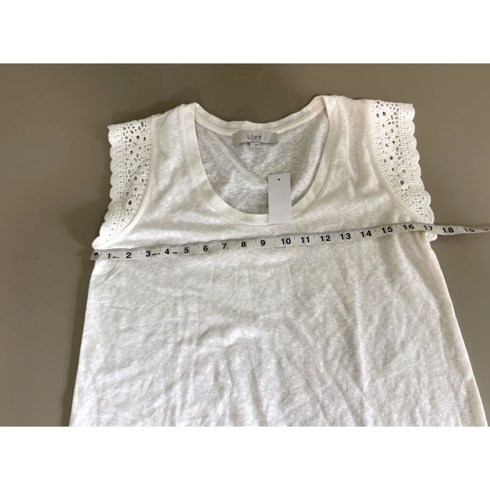 Vintage Cream Loft Shirt Womens S Ivory Eyelet Crochet Lace Cap Sleeve Round Neck Casual Blouse Pant? Size S / US 4 / IT 40 - 3 Thumbnail