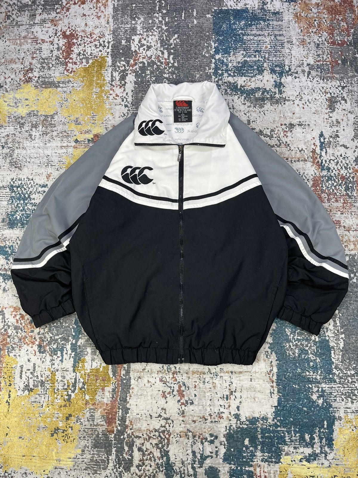 Canterbury of New Zealand Vintage Canterbury Full Print Lining Sportswear Jackets Size US S / EU 44-46 / 1 - 1 Thumbnail