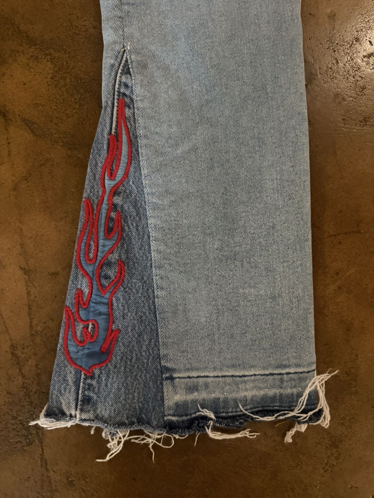 Lost Daze Lost Daze Bell bottom jeans Size US 34 / EU 50 - 4 Thumbnail
