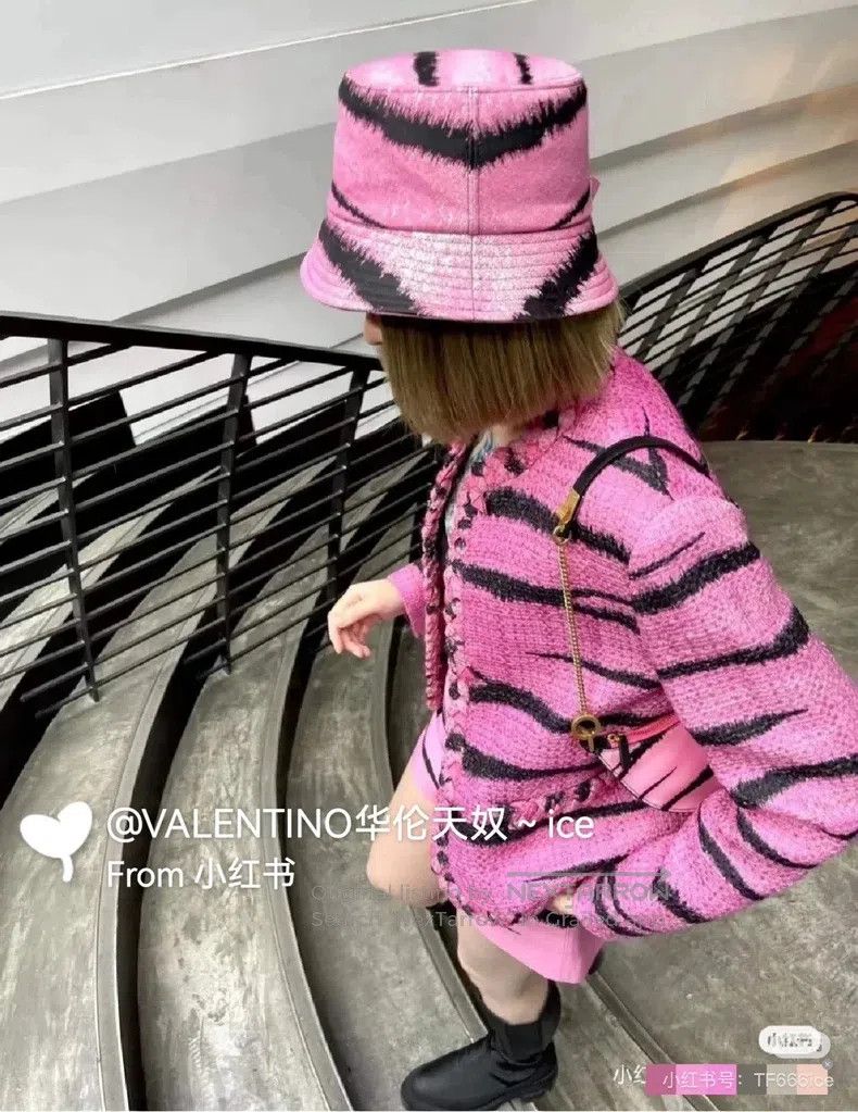 Valentino Valentino Limited edition pink tiger pattern coarse clay w Size M / US 6-8 / IT 42-44 - 9 Thumbnail