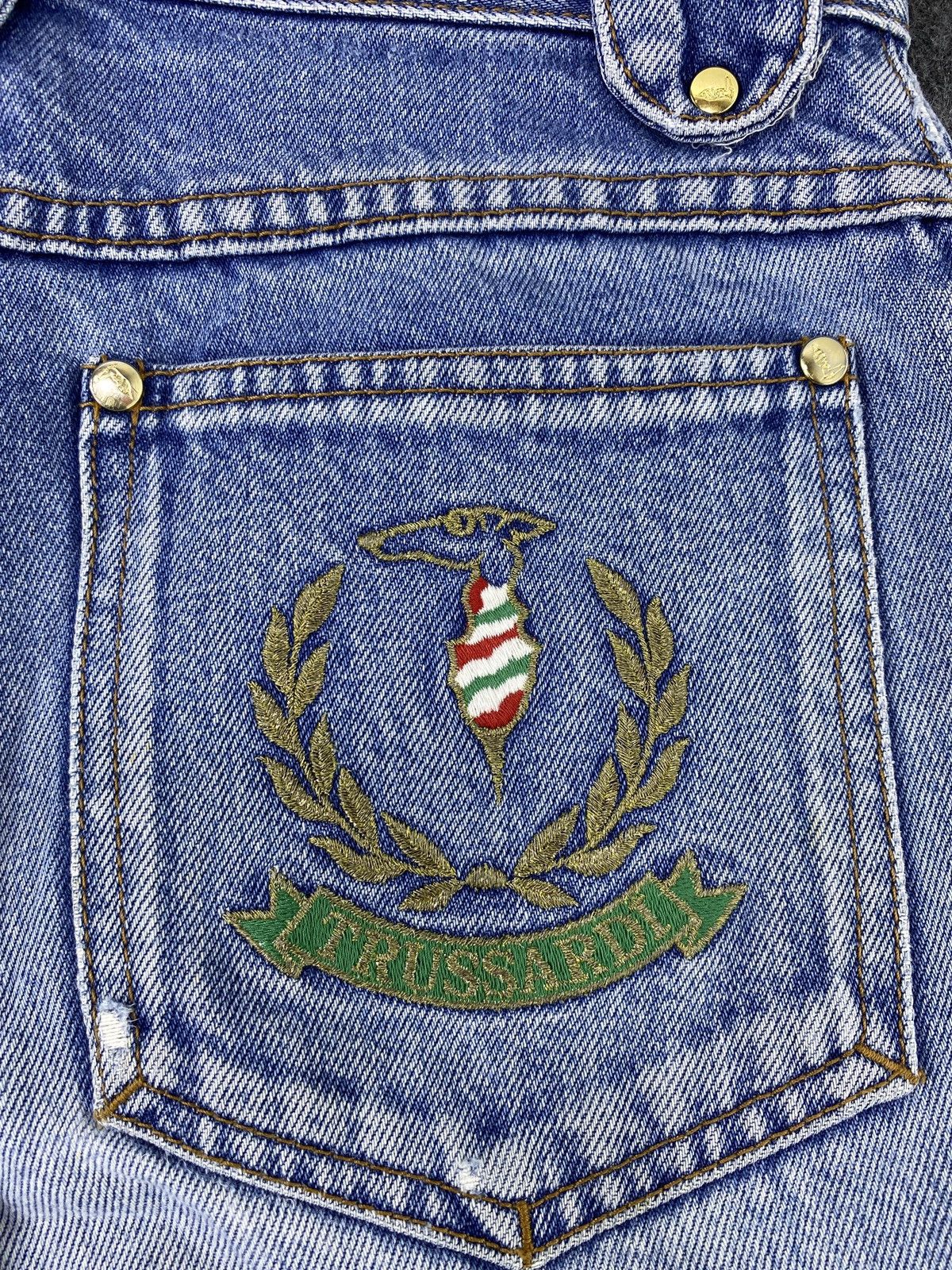 Trussardi × Vintage Vintage Baggy Trussardi Distressed Blue Wash Jeans - J1124 Size 26" / US 2 / IT 38 - 15 Thumbnail