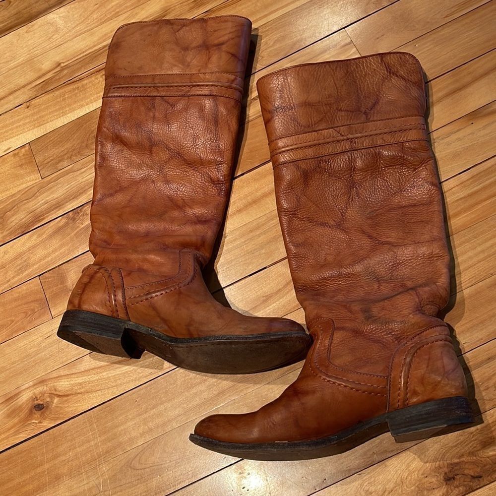 Frye Frye 76442 Melissa Trapunto Riding Boots. Leather. Size 7. Size US 7 / IT 37 - 2 Thumbnail