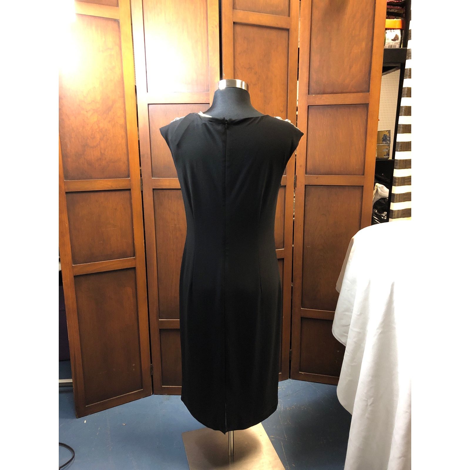White House Black Market womans White House black market dress Size S / US 4 / IT 40 - 3 Thumbnail