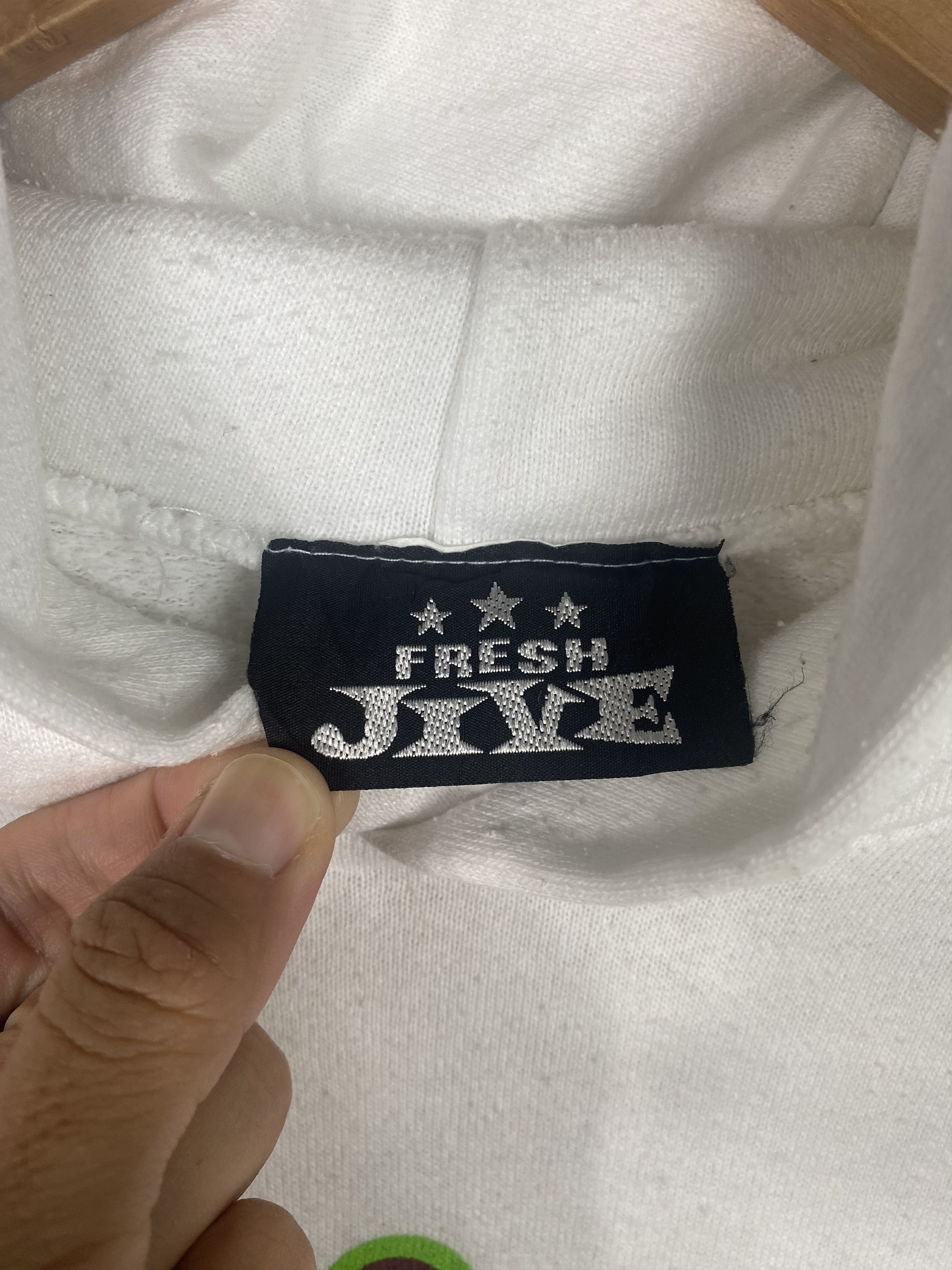 Freshjive Vintage Freshjive Hoodie Size US L / EU 52-54 / 3 - 4 Thumbnail