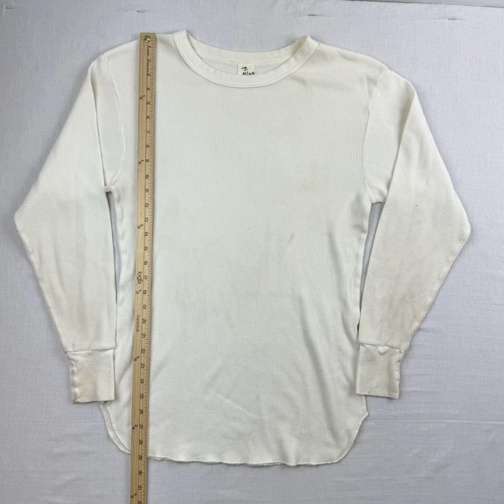 Vintage VINTAGE 1960s Thermal Undershirt Adult XL White Grunge Stained 1970s Rockabilly T-Shirt Long Sleeve Mens Size US L / EU 52-54 / 3 - 7 Thumbnail