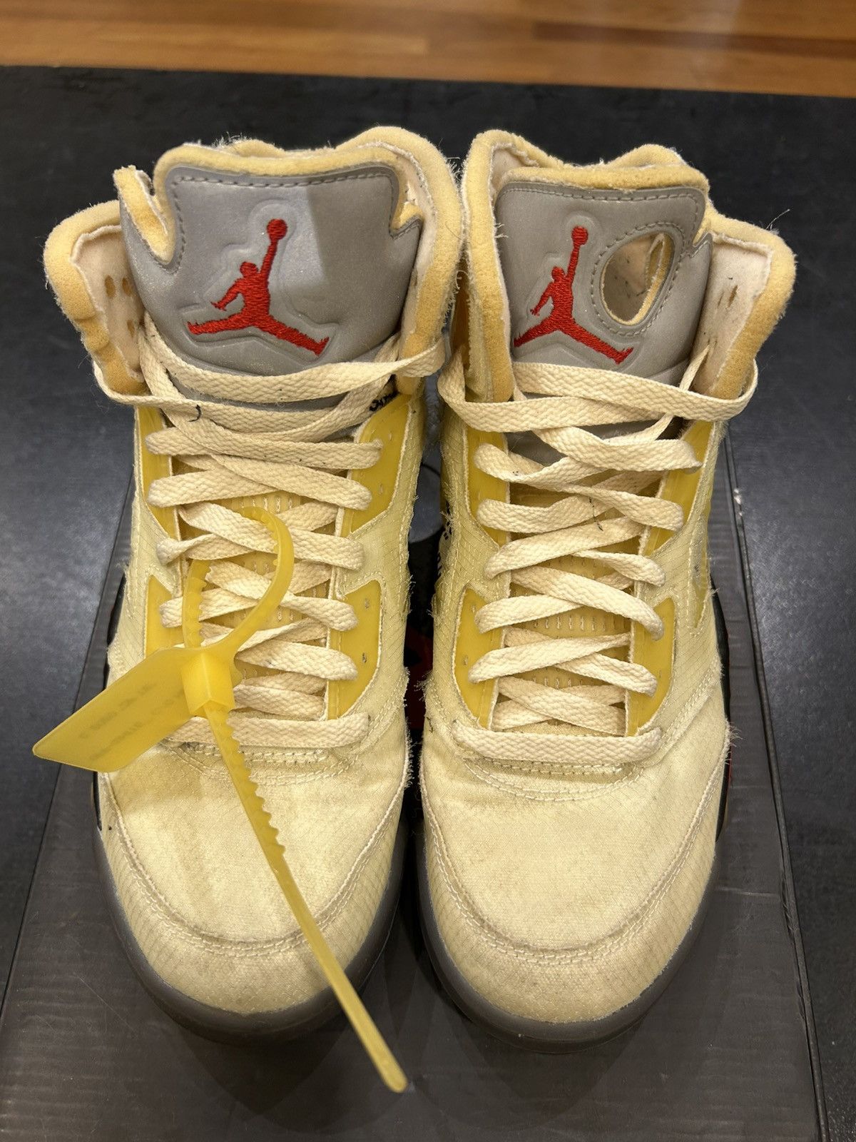 Jordan Brand Jordan 5 Retro ‘Off-White Sail’ Size US 8.5 / EU 41-42 - 4 Thumbnail