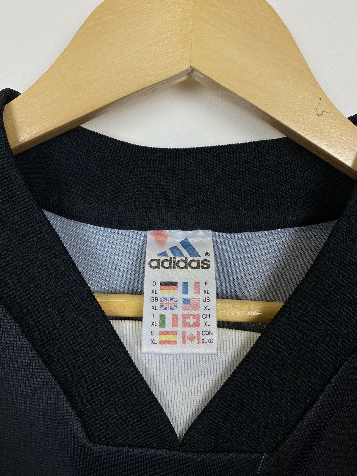 Vintage Vintage 90’s Adidas Goalkeeper Soccer Jersey Football Shirt Size US XL / EU 56 / 4 - 4 Thumbnail