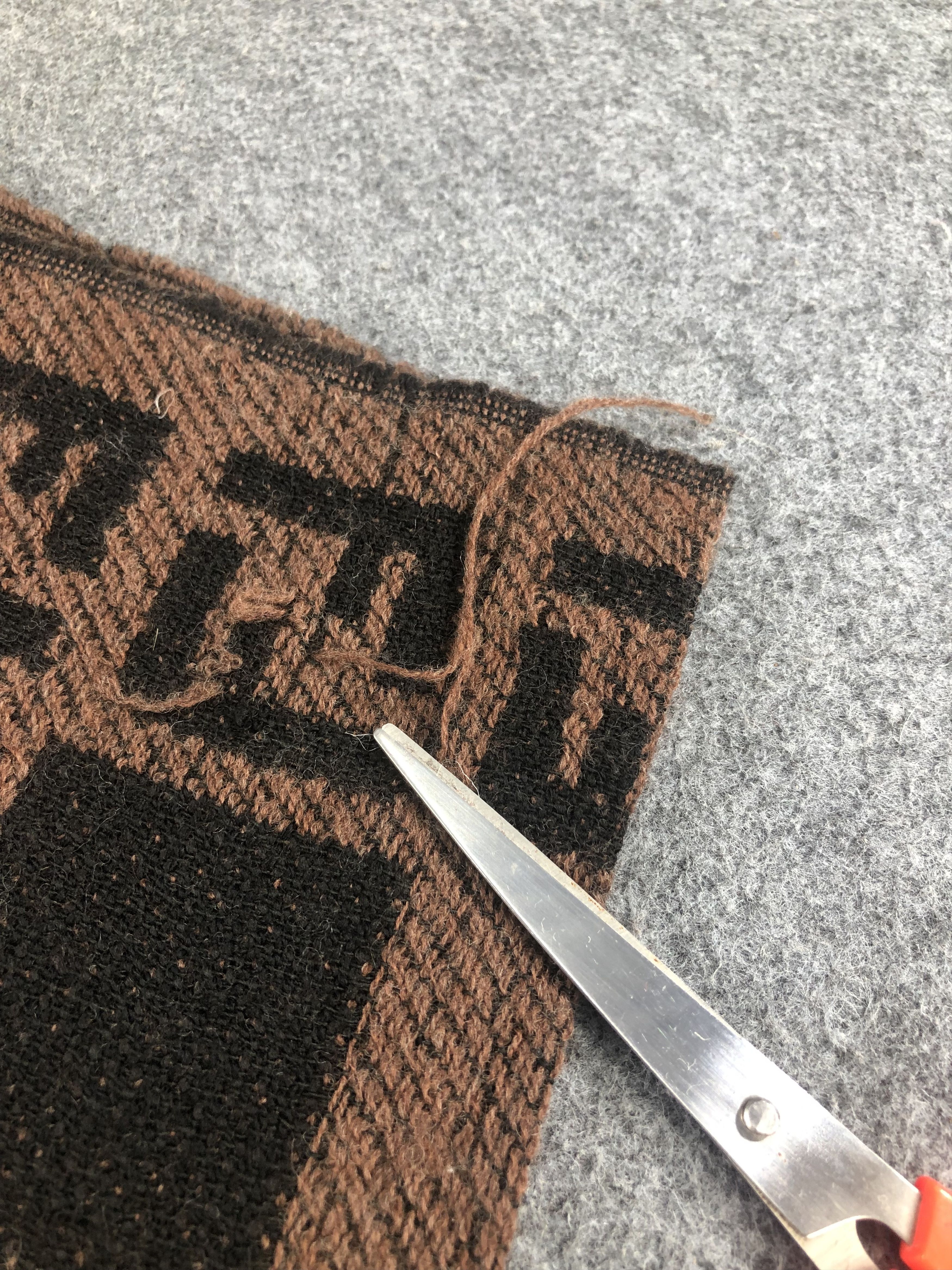 Fendi Fendi Monogram Scarf / Muffler / Neckwear Size ONE SIZE - 7 Thumbnail