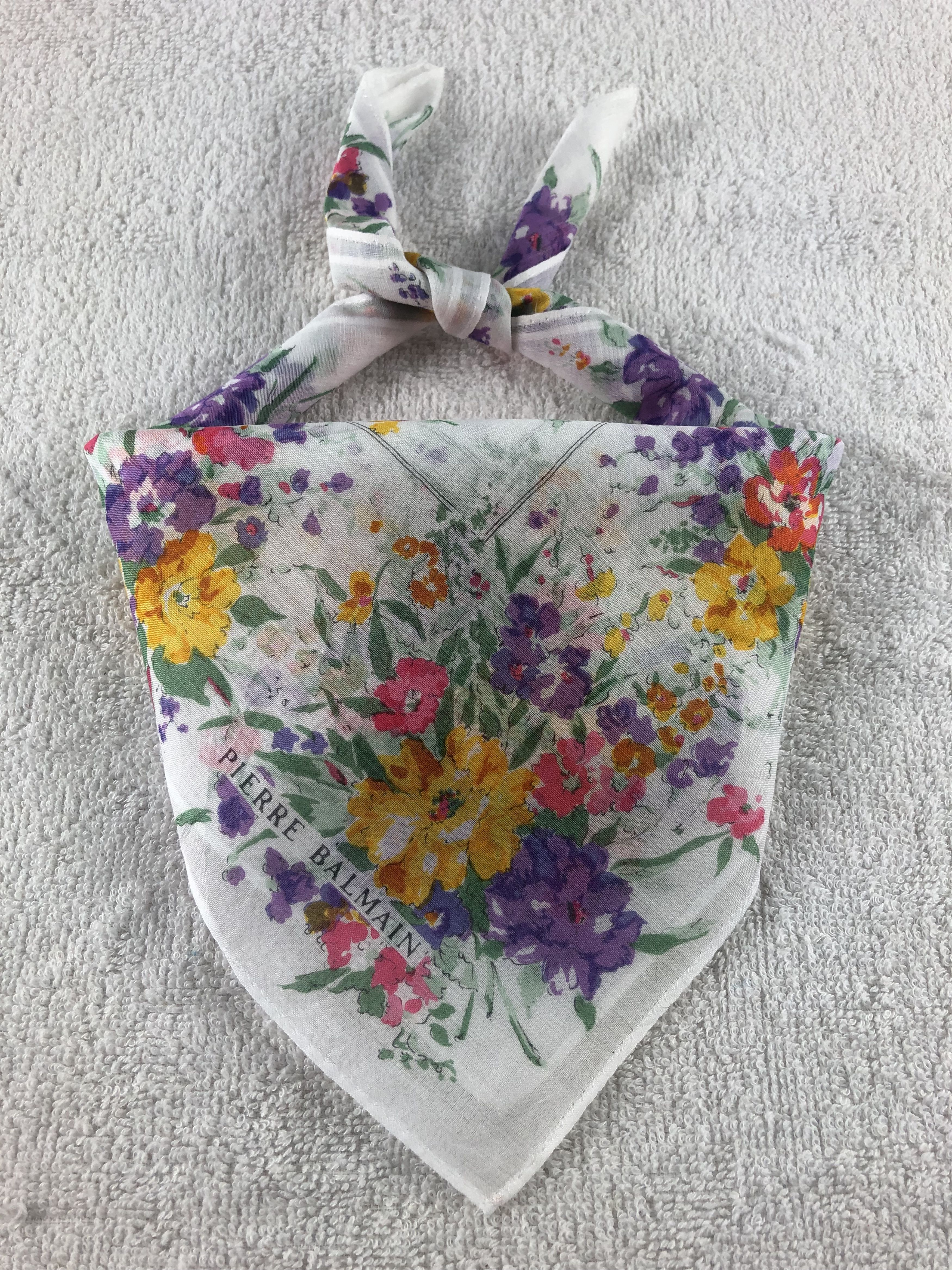 Pierre Balmain × Vintage Pierre Balmain Handkerchief / Bandana / Neckerchief Size ONE SIZE - 1 Thumbnail