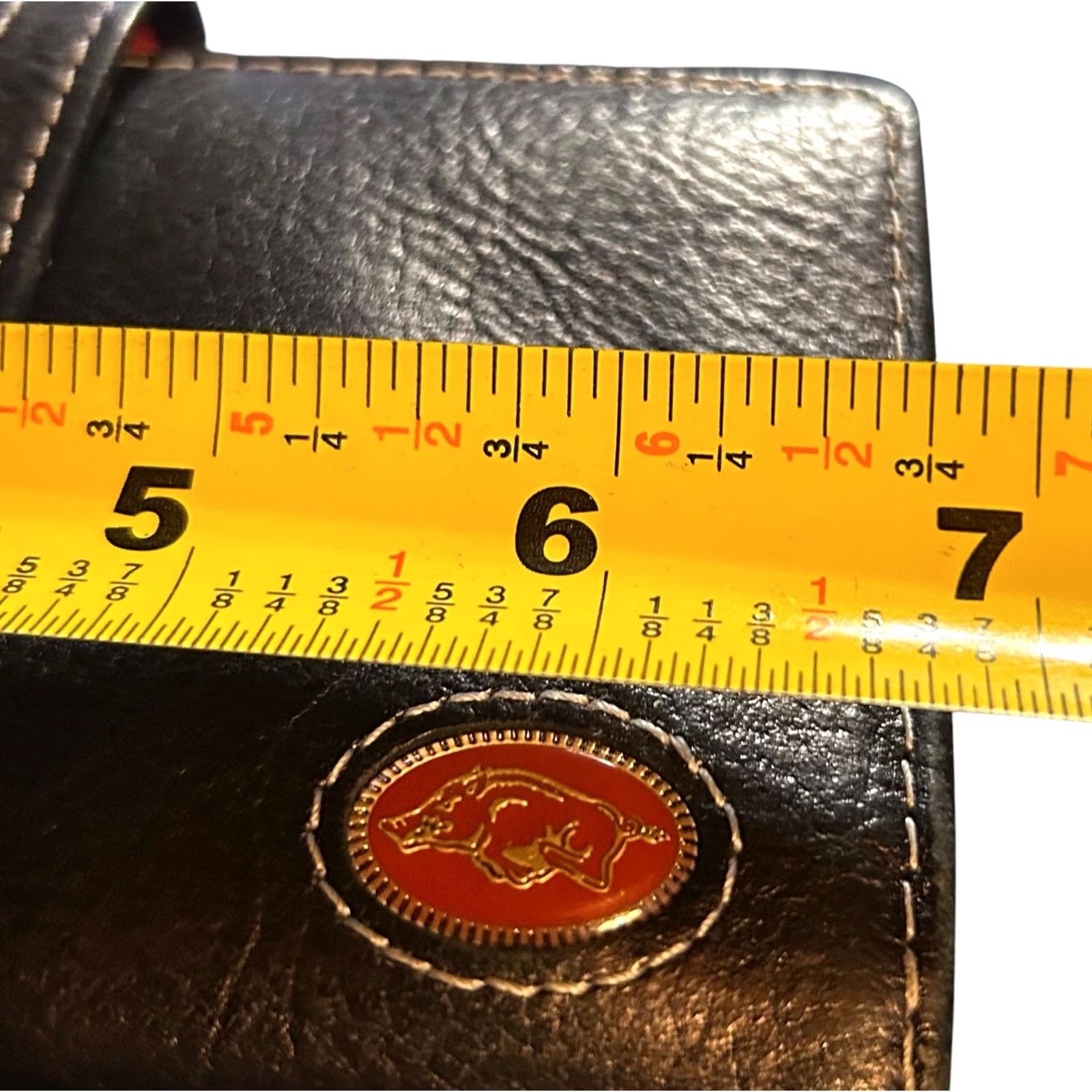 Fossil VINTAGE Fossil Wallet Long Live Vintage Black Leather Arkansas Razorbacks Bifold Women's Wallet Zip-Around Logo City Credit Card Folding Size ONE SIZE - 5 Thumbnail