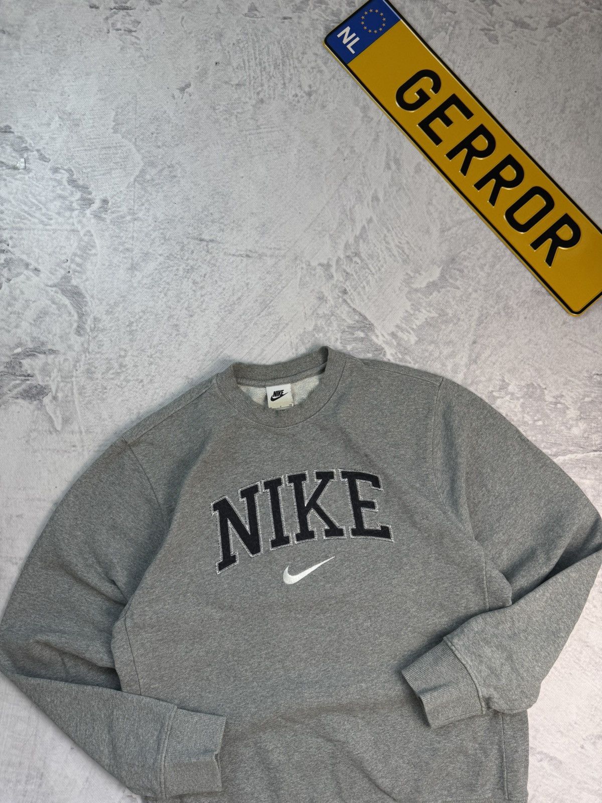 Nike × Vintage NIKE VINTAGE CENTER LOGO OVERSIZE BOXY SWEATSHIRT Size US S / EU 44-46 / 1 - 4 Thumbnail
