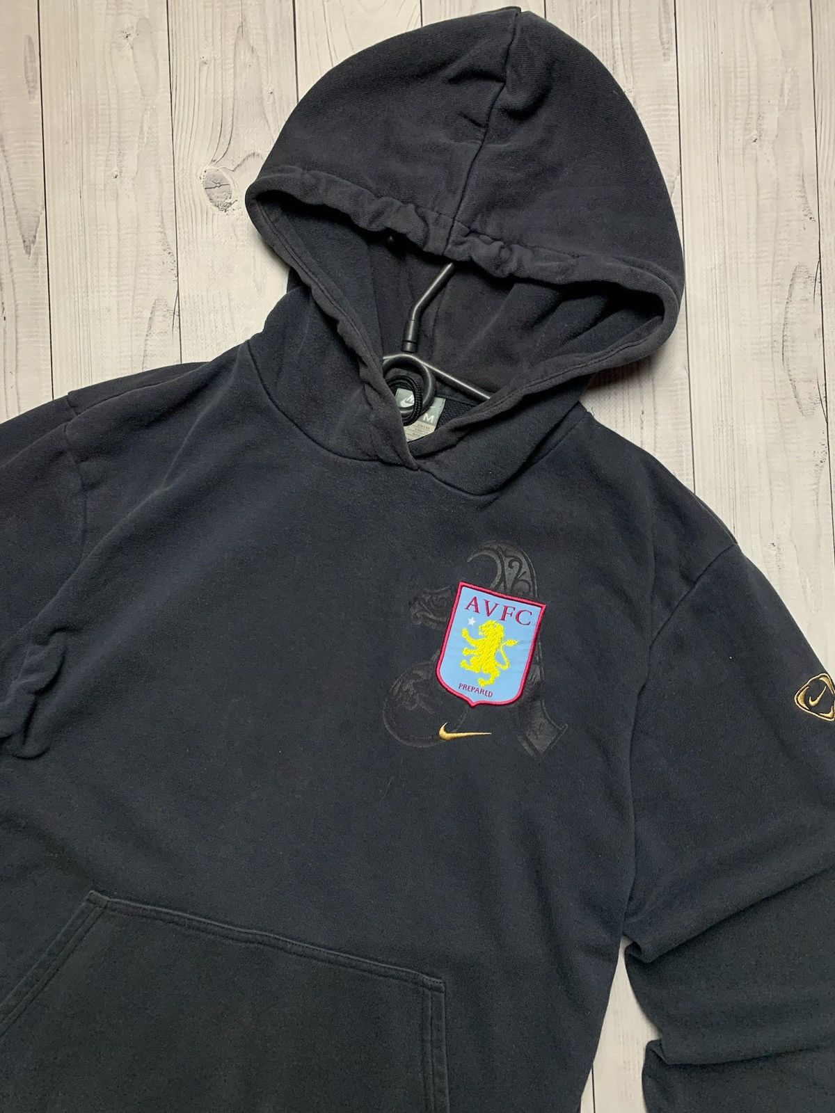 Nike × Vintage Vintage Nike Aston villa soccer hoodie size M distressed Size US M / EU 48-50 / 2 - 2 Thumbnail