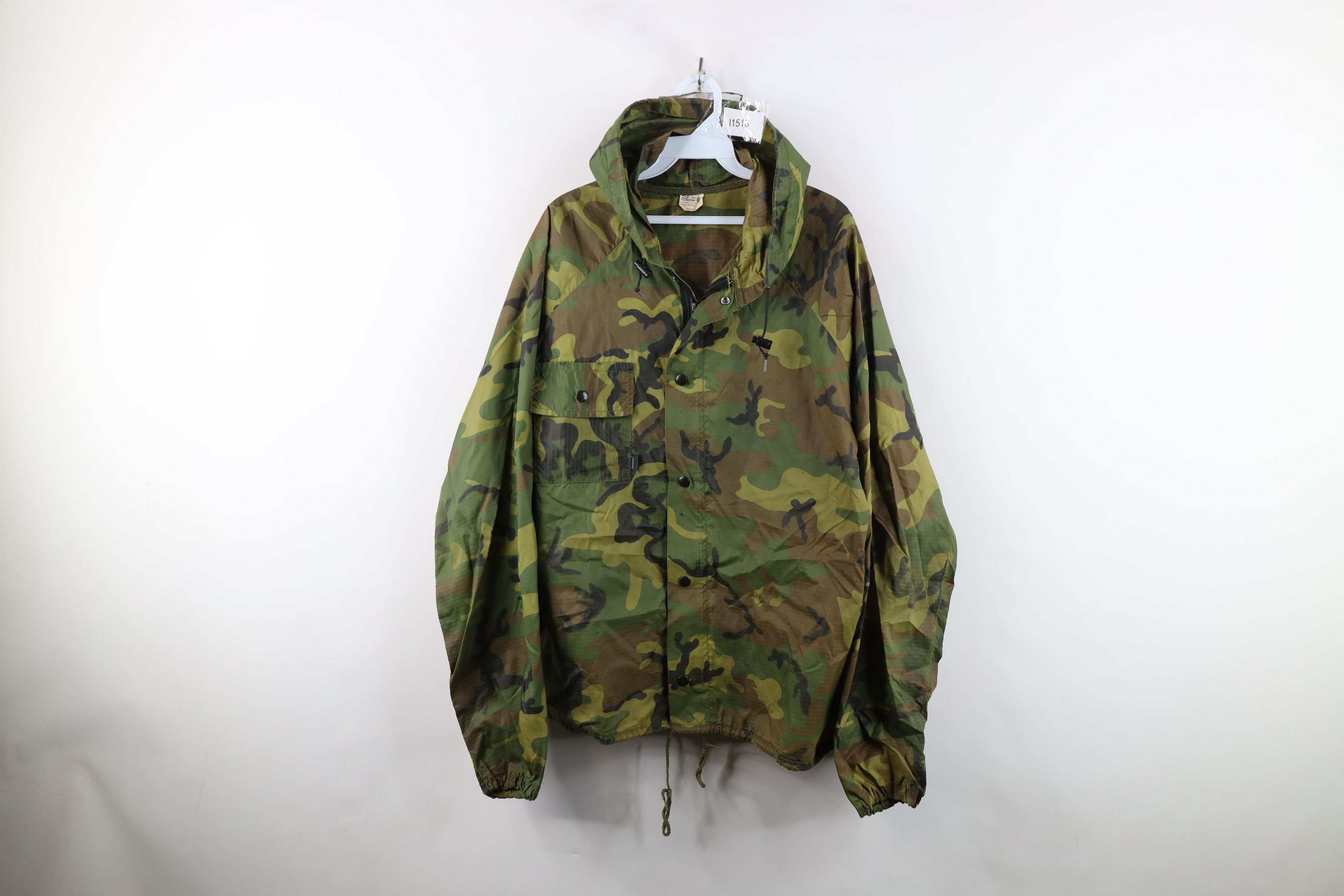 Vintage Vintage 70s Streetwear Hooded Windbreaker Jacket USA Size US XL / EU 56 / 4 - 1 Thumbnail