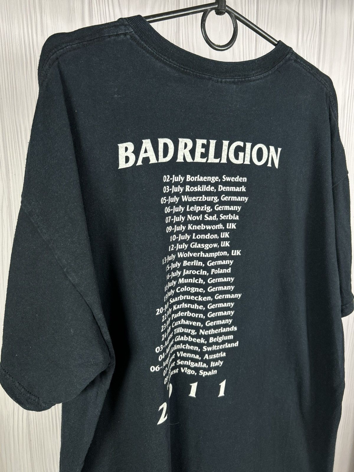 Band Tees Vintage Bad Religion Big Logo 2011 Tour T-Shirt Size XL Punk Size US XL / EU 56 / 4 - 7 Thumbnail