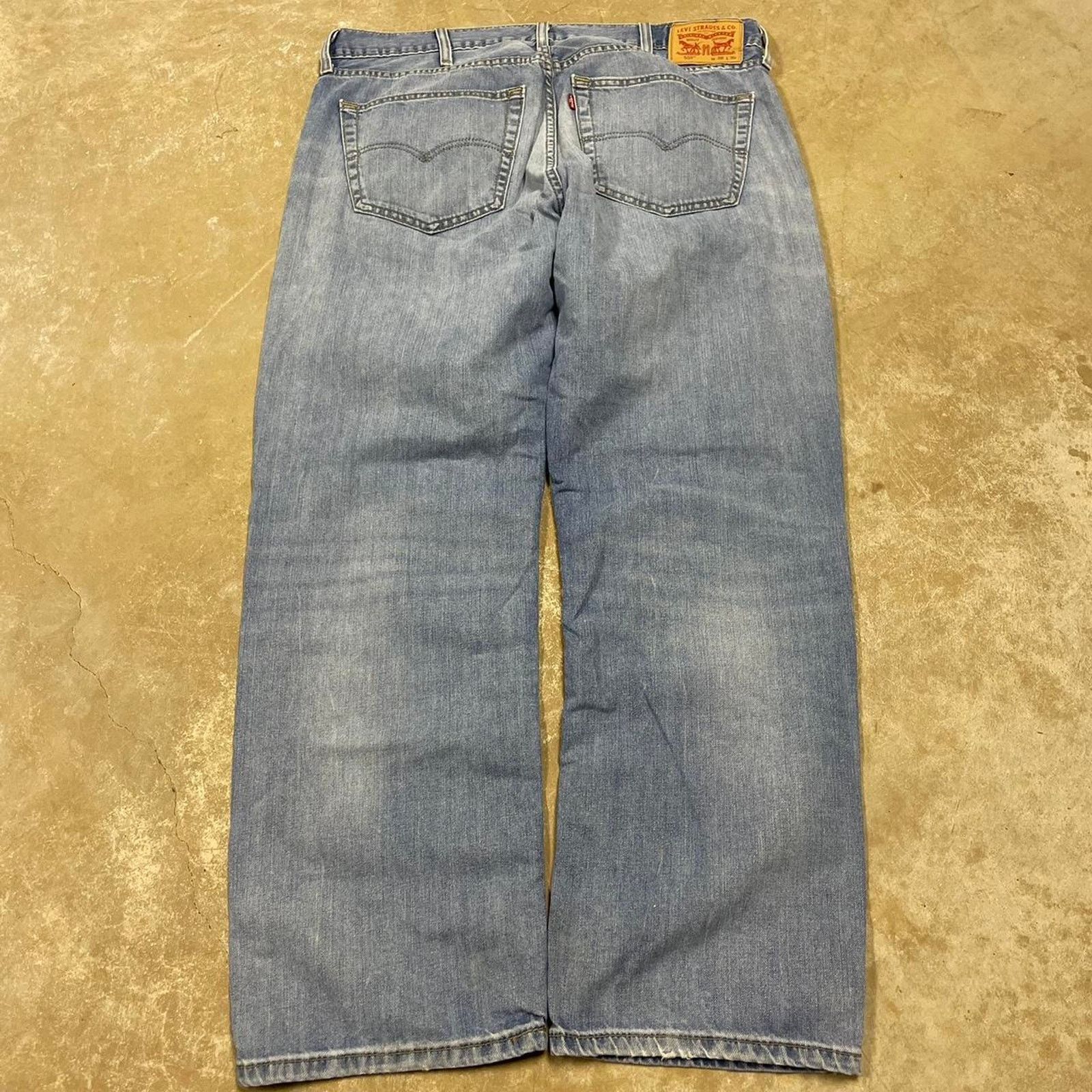 Levi's Levi's 559 blue denim jeans Size 38x30 Size US 38 / EU 54 - 3 Thumbnail