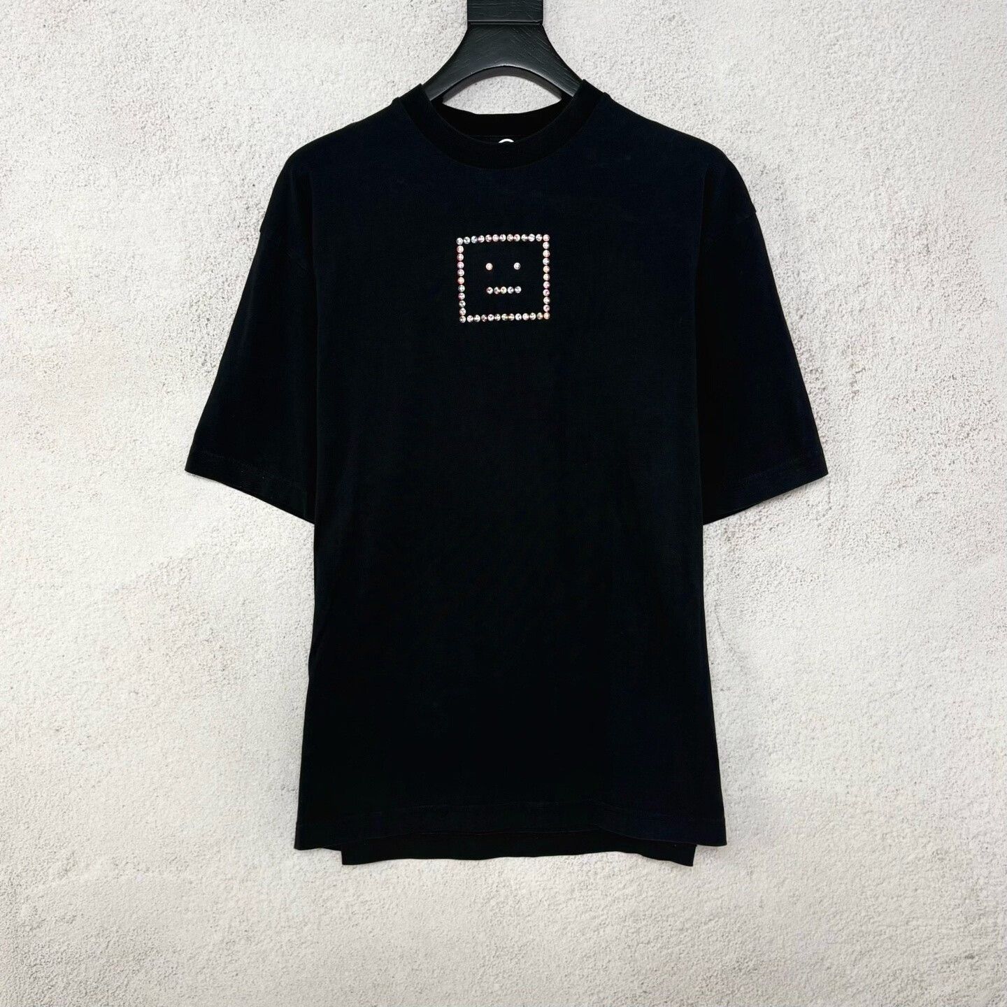 Acne Studios Acne Studios SS22 Solid Color Face Emoji Decorated Round N Size US XS / EU 42 / 0 - 1 Thumbnail