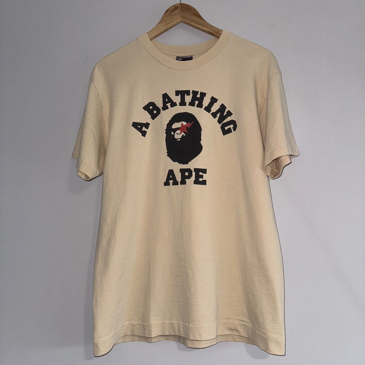 Bape × Vintage OG Star College Logo Tee Beige Size US L / EU 52-54 / 3 - 2 Thumbnail